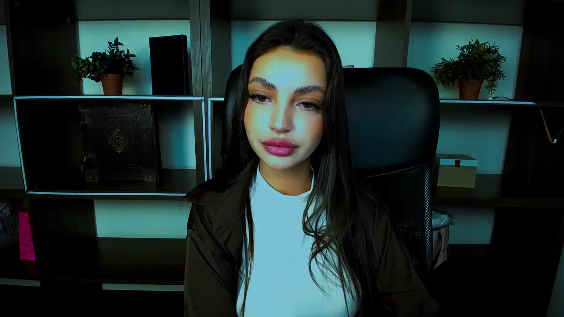 Gallery image thumbnail from Lexi_Jos's myfreecams stream on, 04/24/2025, 19:07 image 7 of 20