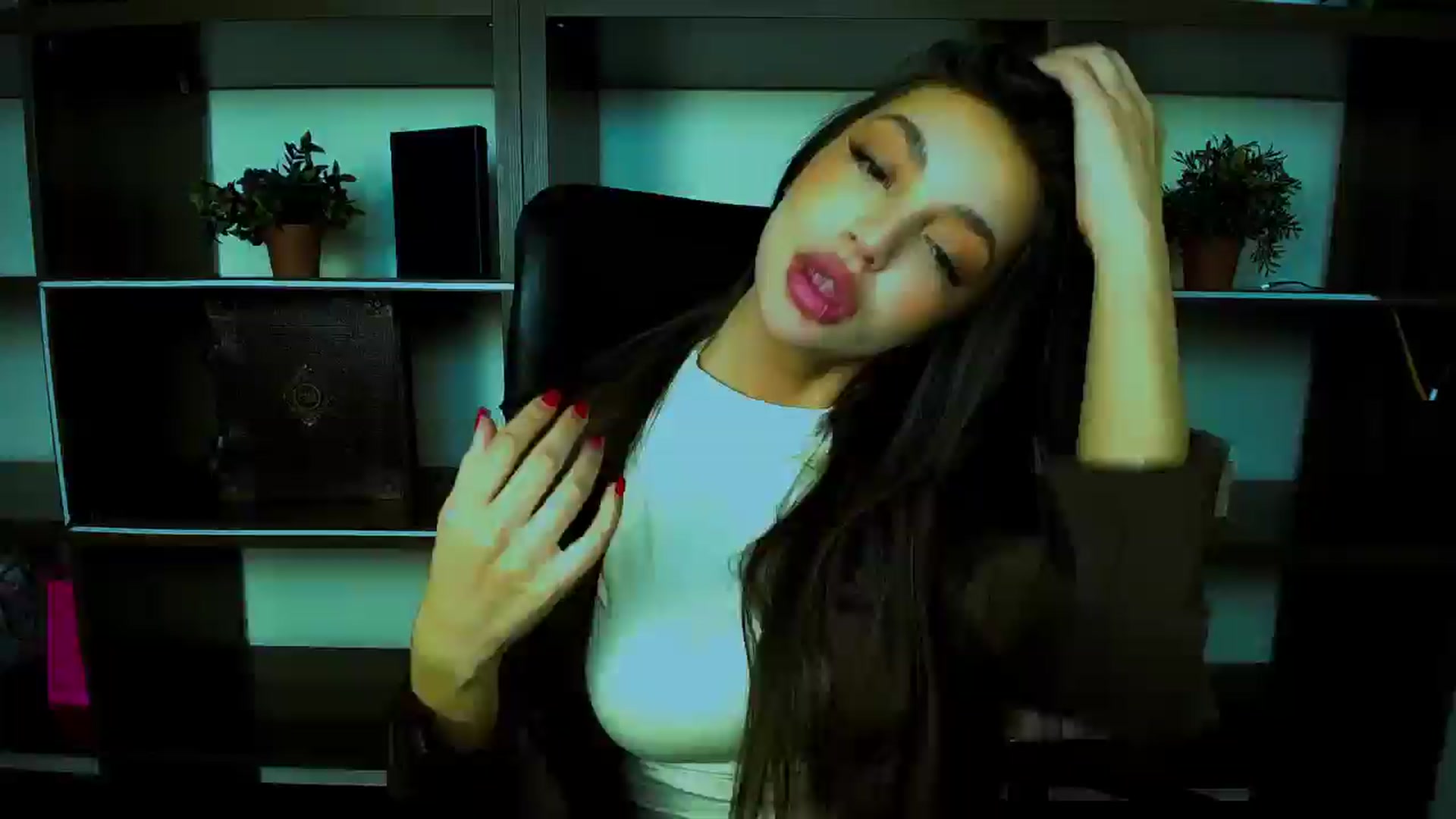 Gallery image thumbnail from Lexi_Jos's myfreecams stream on, 04/24/2025, 19:07 image 16 of 20