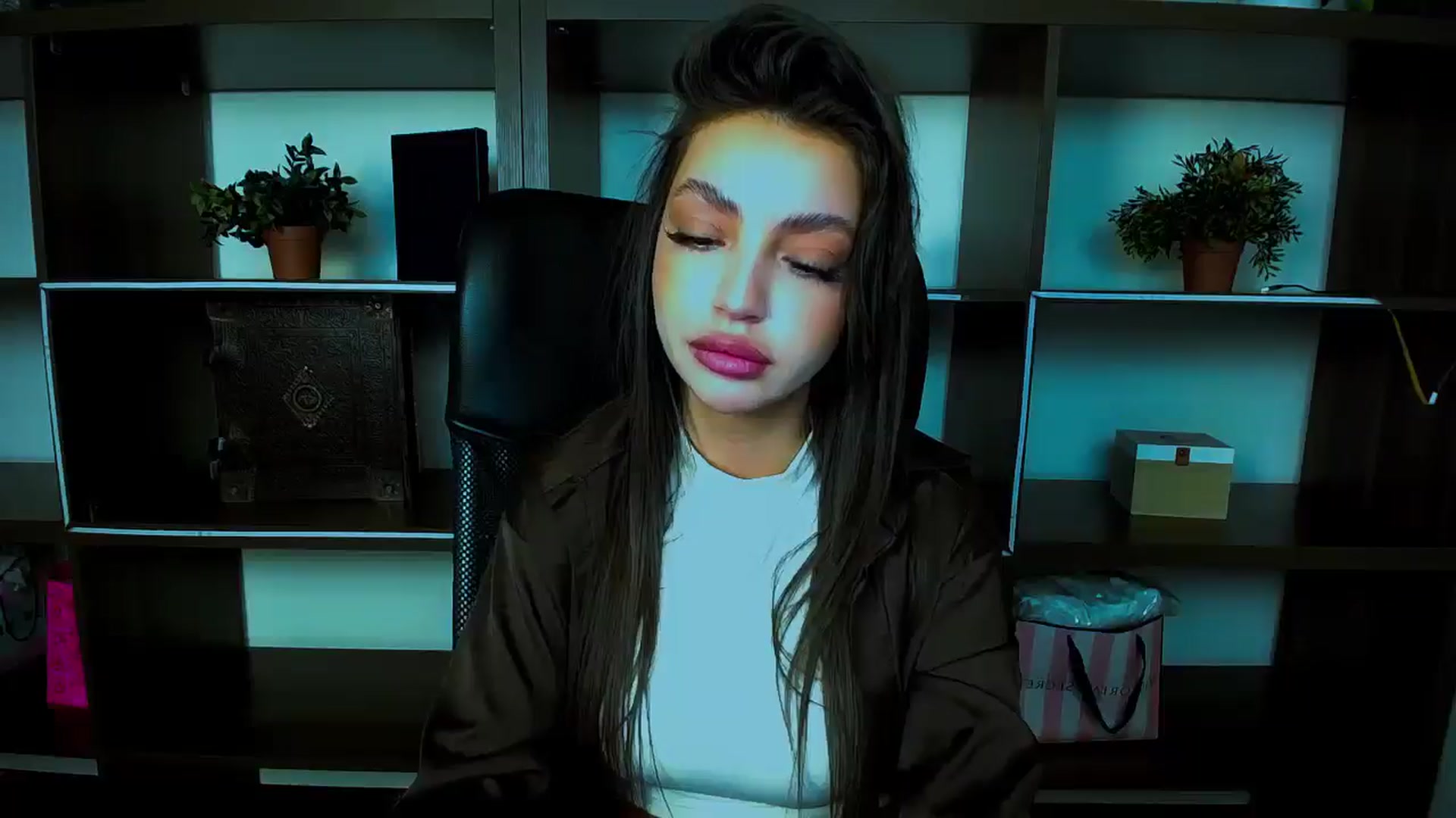 Gallery image thumbnail from Lexi_Jos's myfreecams stream on, 04/24/2025, 19:07 image 9 of 20