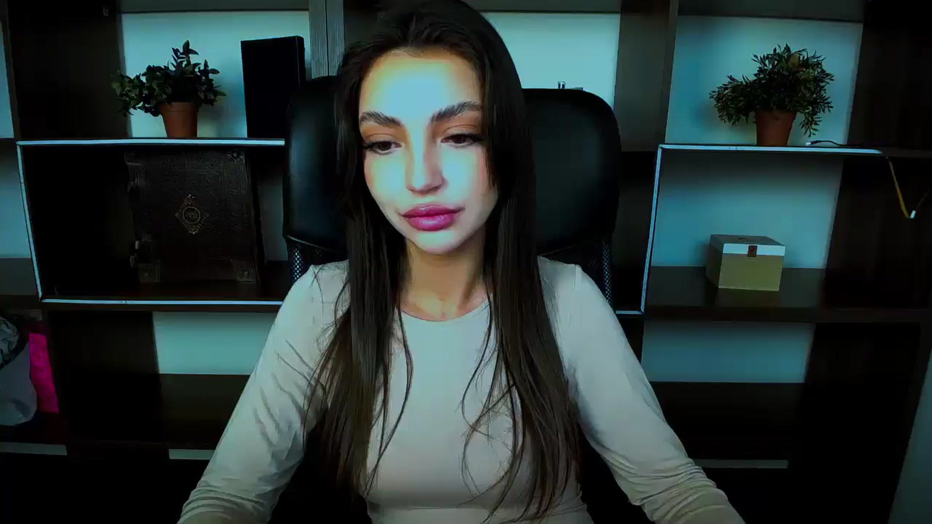 Gallery image thumbnail from Lexi_Jos's myfreecams stream on, 04/25/2025, 14:45 image 2 of 20