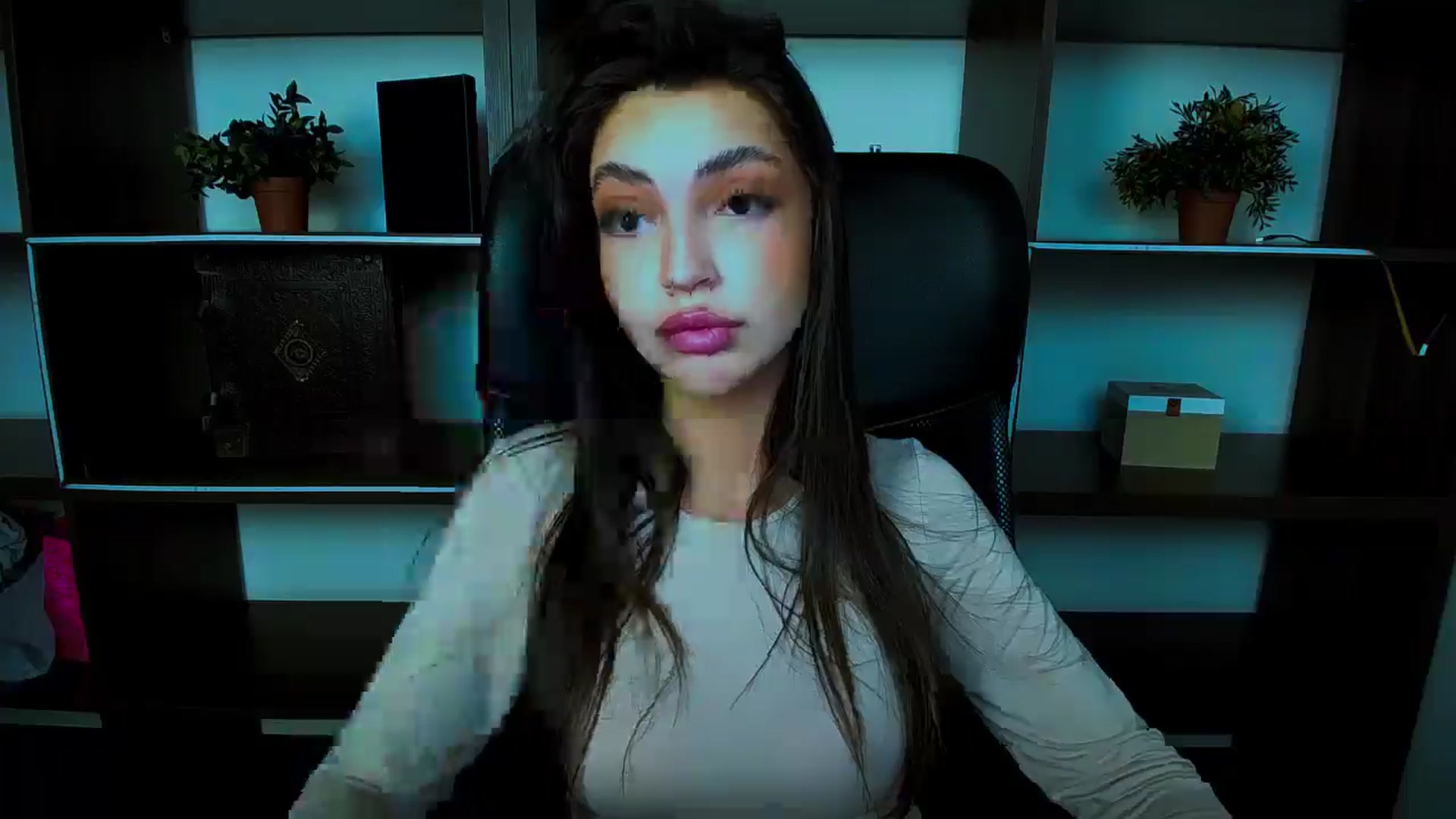 Gallery image thumbnail from Lexi_Jos's myfreecams stream on, 04/25/2025, 16:52 image 3 of 20