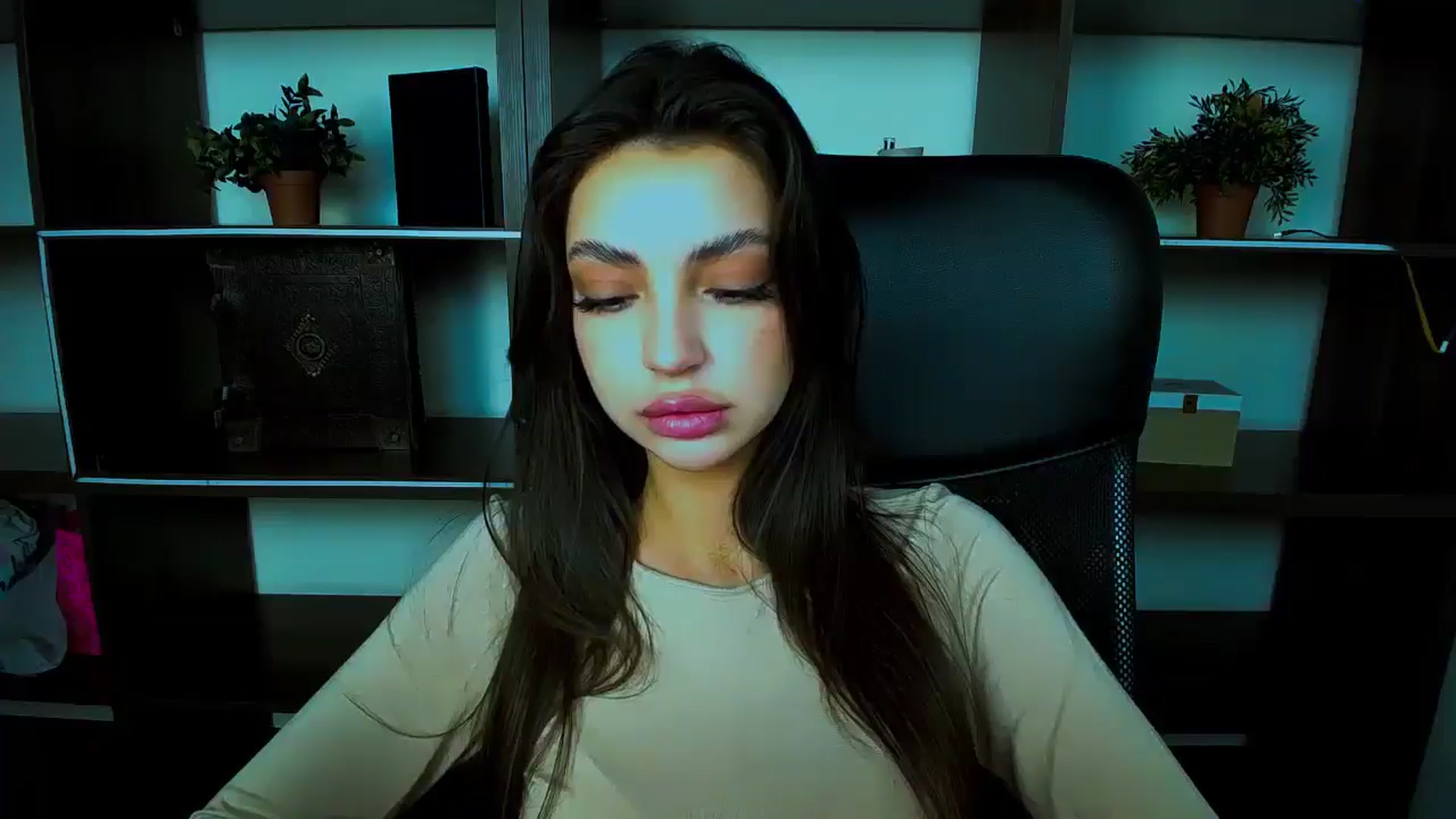 Gallery image thumbnail from Lexi_Jos's myfreecams stream on, 04/25/2025, 19:30 image 8 of 20