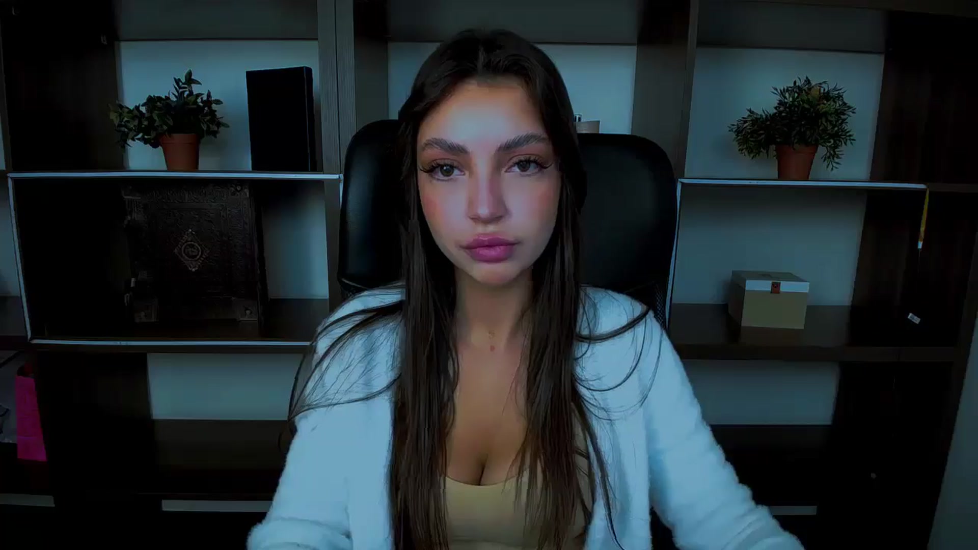 Gallery image thumbnail from Lexi_Jos's myfreecams stream on, 04/26/2025, 13:32 image 2 of 20