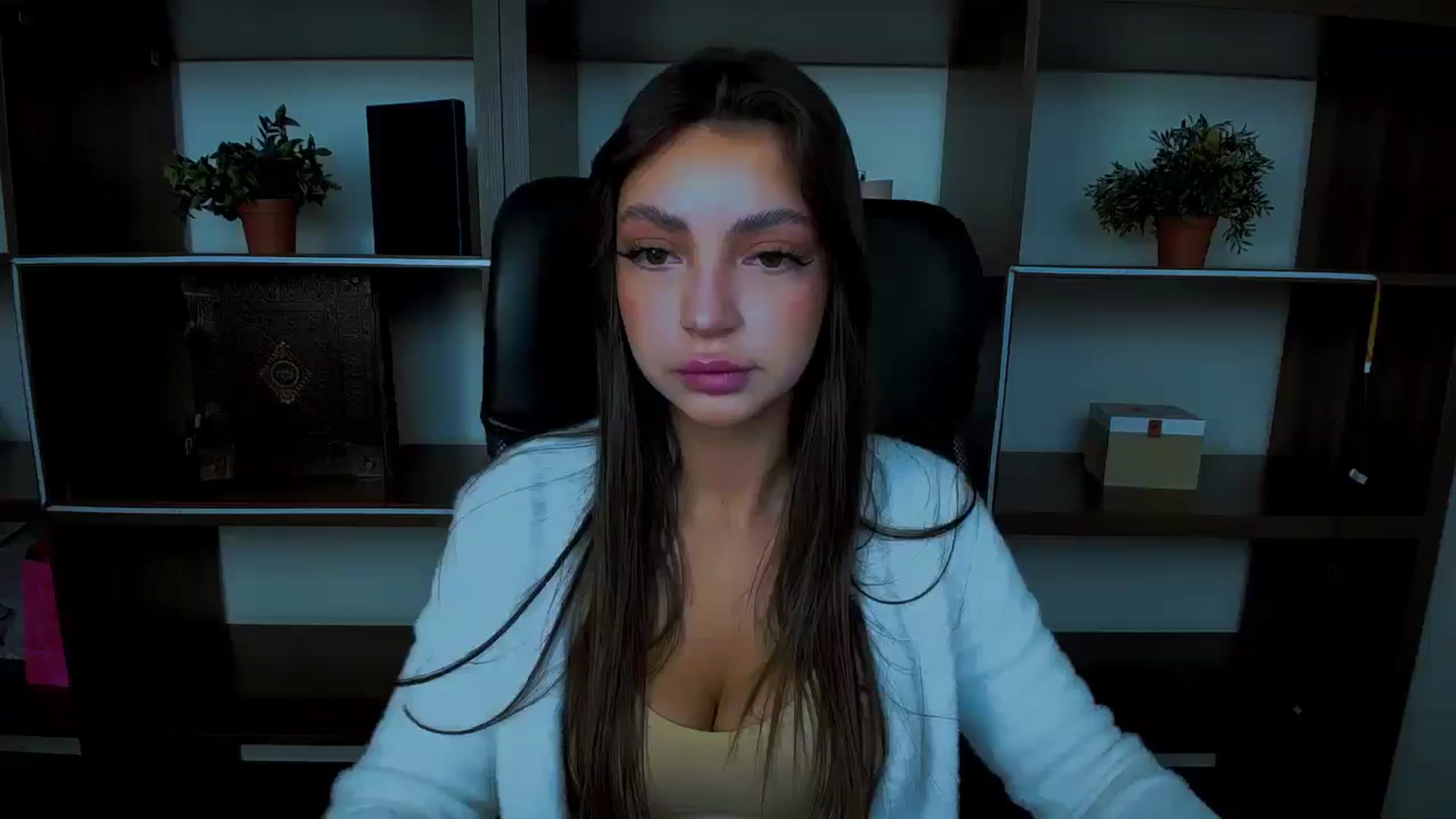 Gallery image thumbnail from Lexi_Jos's myfreecams stream on, 04/26/2025, 13:32 image 4 of 20
