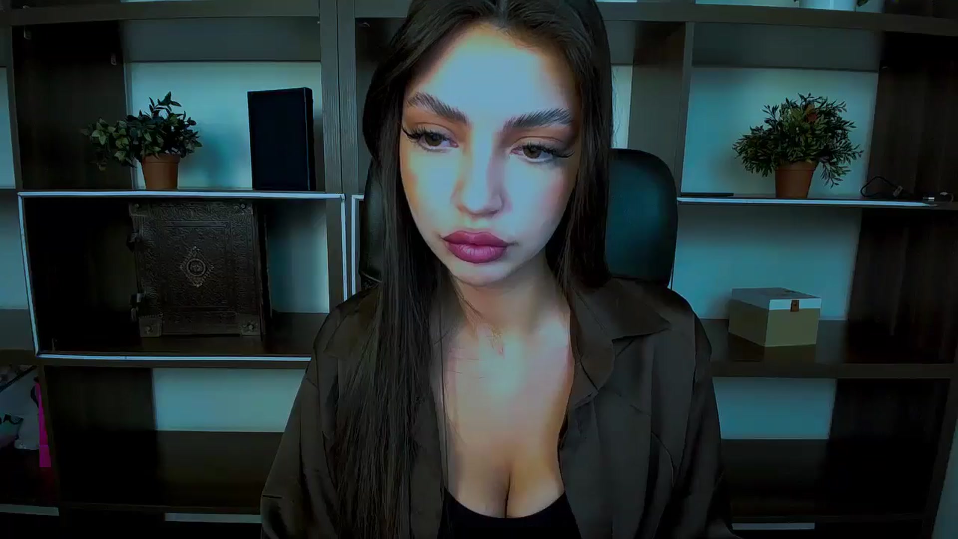 Gallery image thumbnail from Lexi_Jos's myfreecams stream on, 04/27/2025, 14:14 image 6 of 20