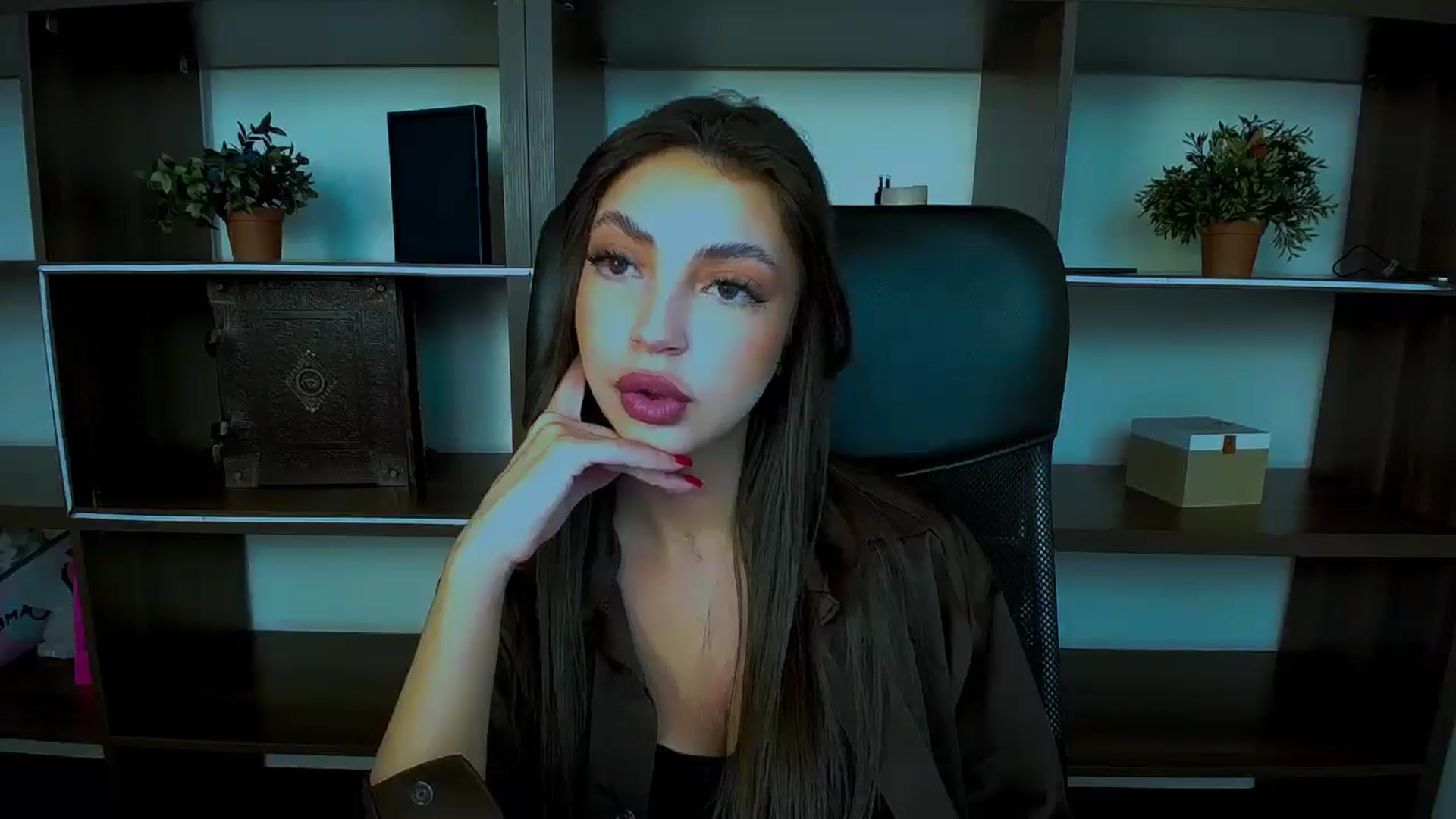 Gallery image thumbnail from Lexi_Jos's myfreecams stream on, 04/27/2025, 14:14 image 19 of 20