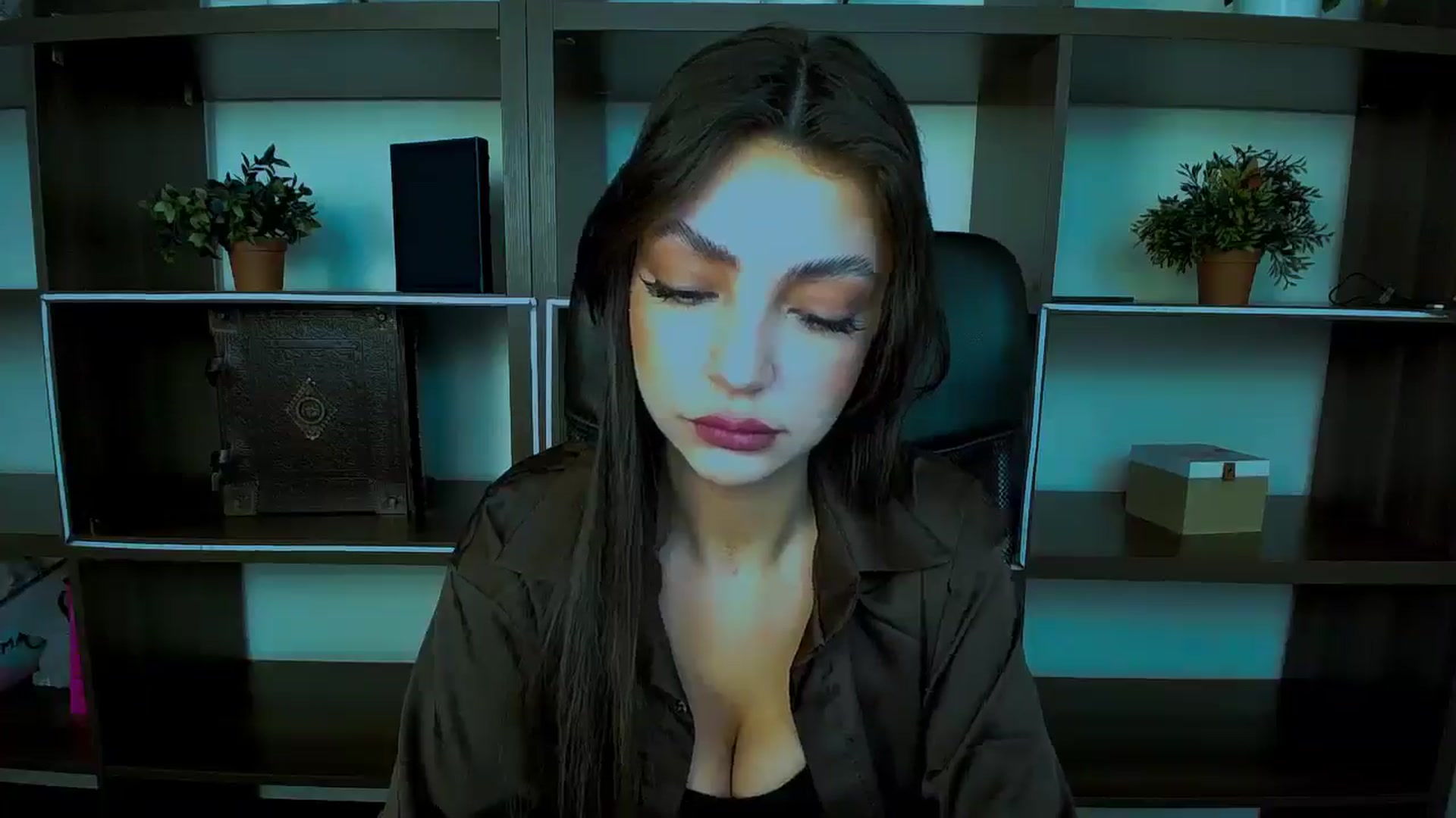 Gallery image thumbnail from Lexi_Jos's myfreecams stream on, 04/27/2025, 14:14 image 10 of 20