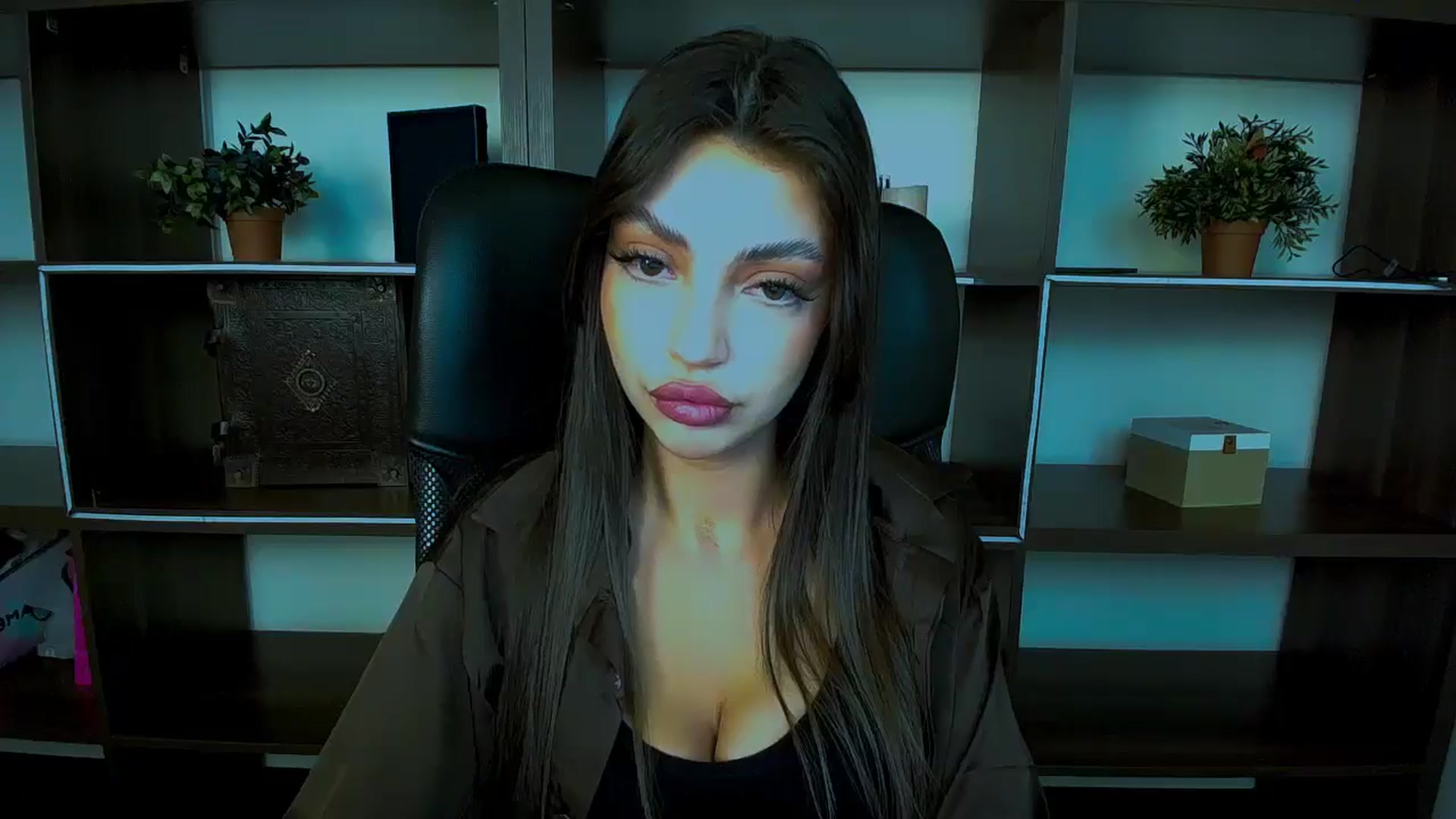 Gallery image thumbnail from Lexi_Jos's myfreecams stream on, 04/27/2025, 16:40 image 2 of 20