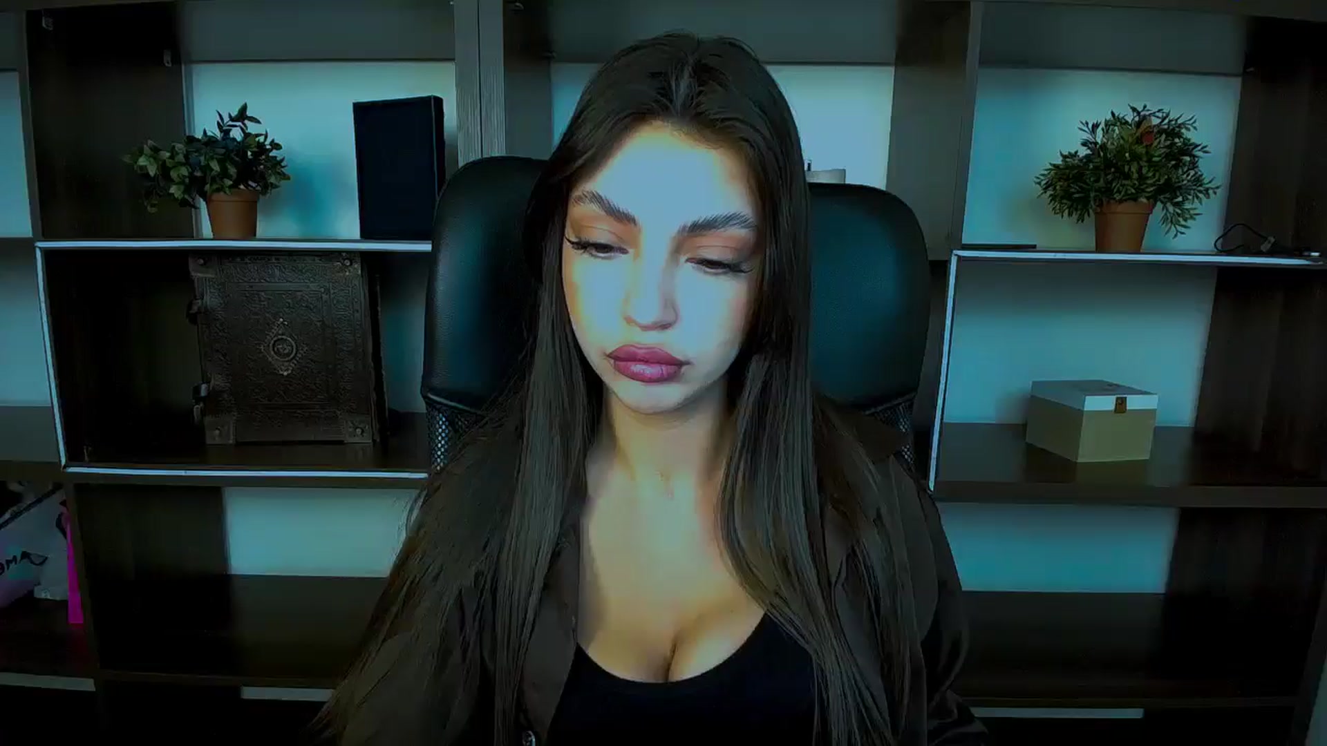 Gallery image thumbnail from Lexi_Jos's myfreecams stream on, 04/27/2025, 16:40 image 1 of 20