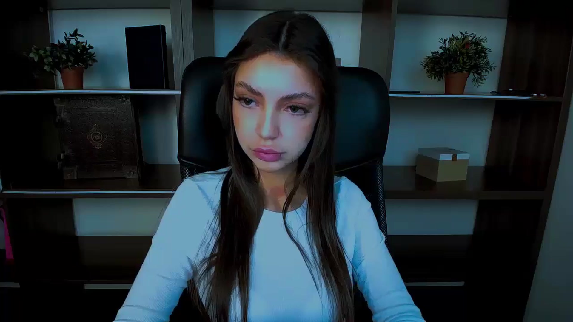 Gallery image thumbnail from Lexi_Jos's myfreecams stream on, 04/28/2025, 09:19 image 10 of 20