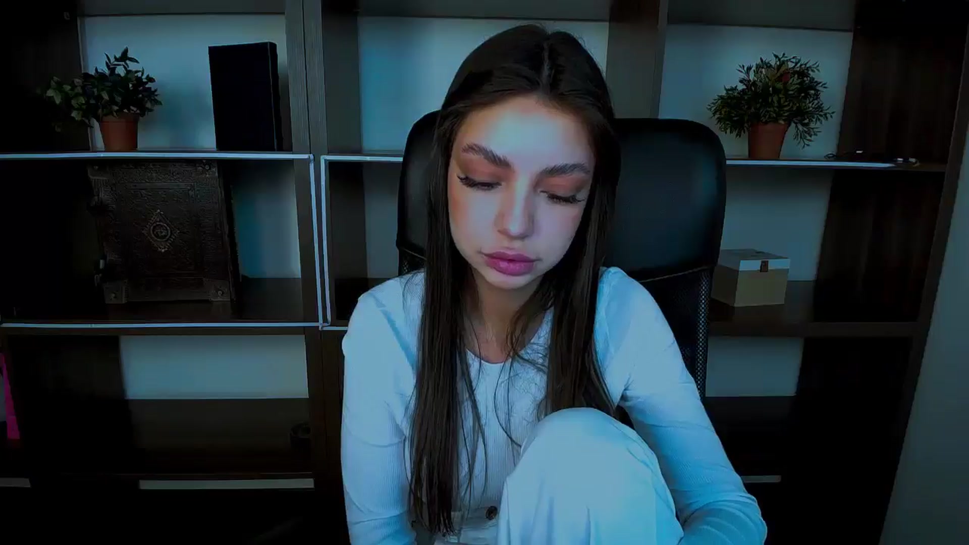 Gallery image thumbnail from Lexi_Jos's myfreecams stream on, 04/28/2025, 09:19 image 18 of 20