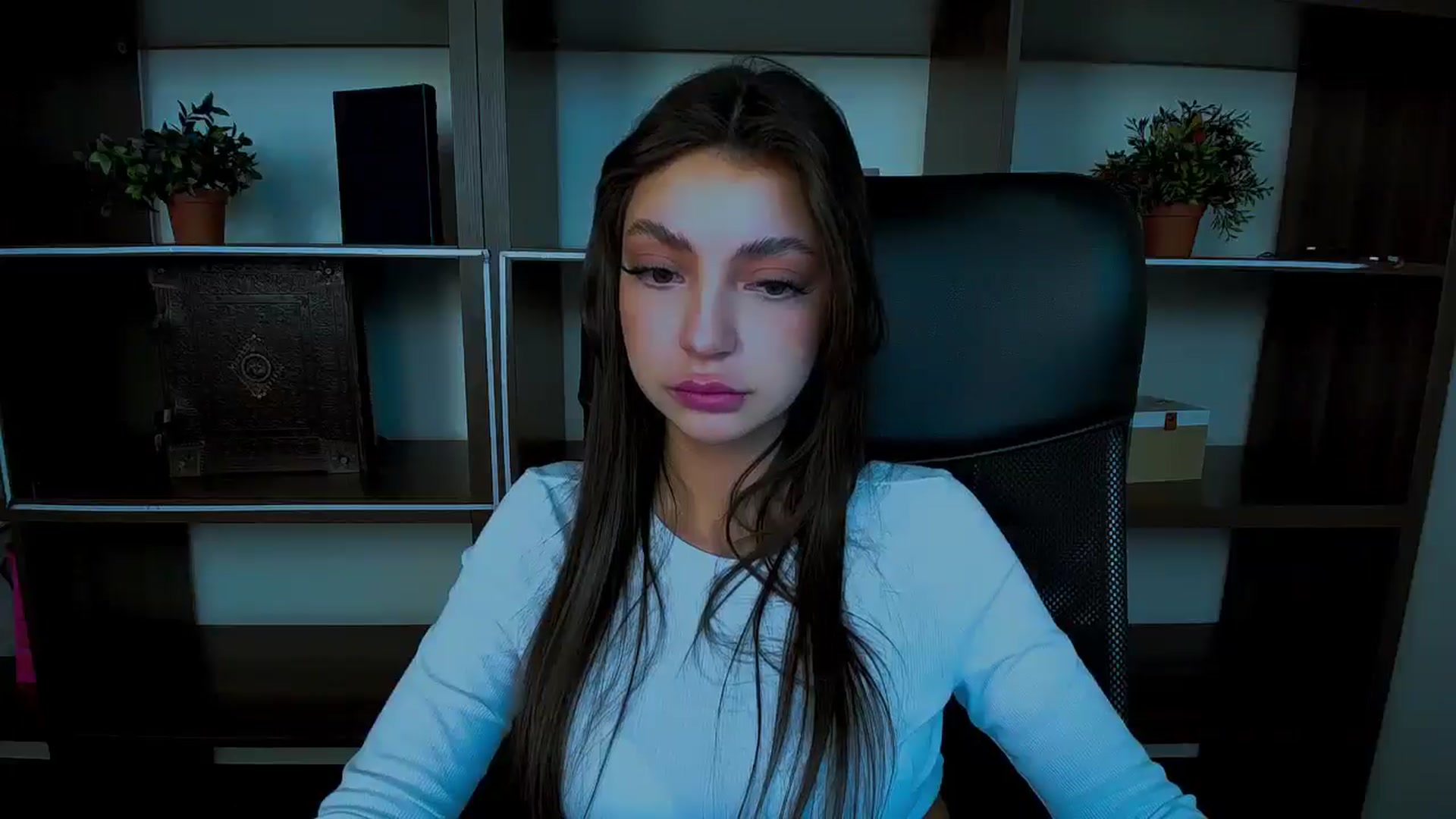 Gallery image thumbnail from Lexi_Jos's myfreecams stream on, 04/28/2025, 12:27 image 14 of 20