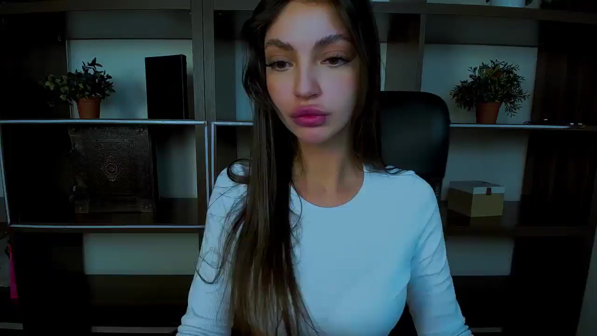 Gallery image thumbnail from Lexi_Jos's myfreecams stream on, 04/28/2025, 18:35 image 15 of 20