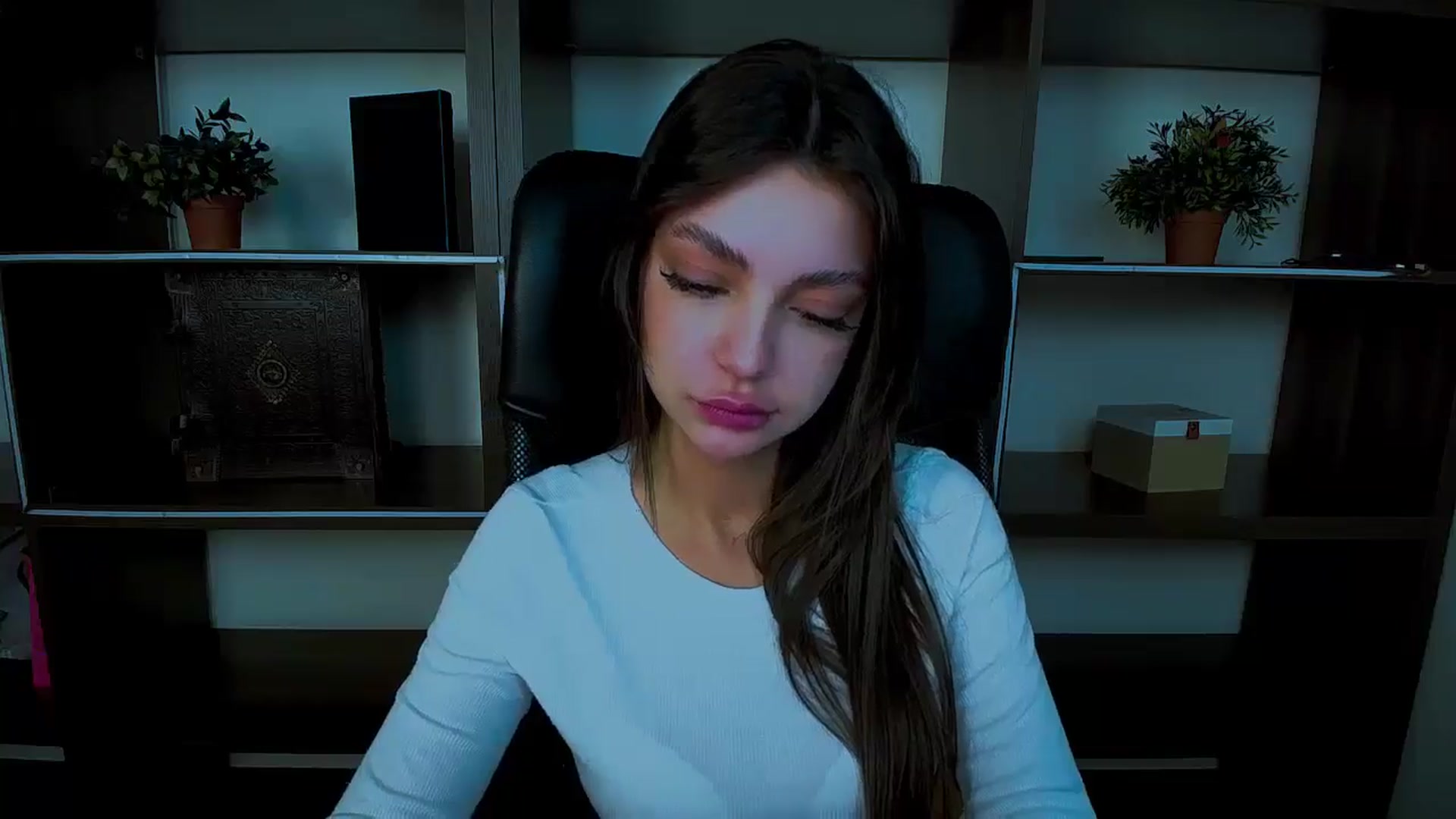 Gallery image thumbnail from Lexi_Jos's myfreecams stream on, 04/28/2025, 18:35 image 3 of 20