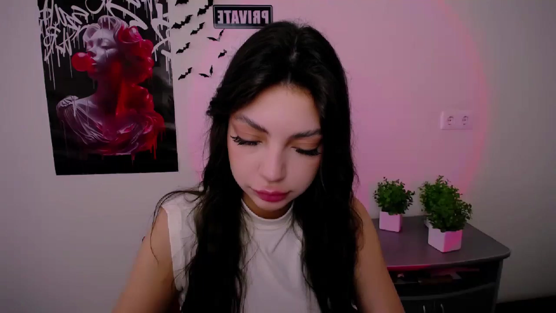 Gallery image thumbnail from Lexi_Jos's myfreecams stream on, 04/29/2025, 14:20 image 14 of 20