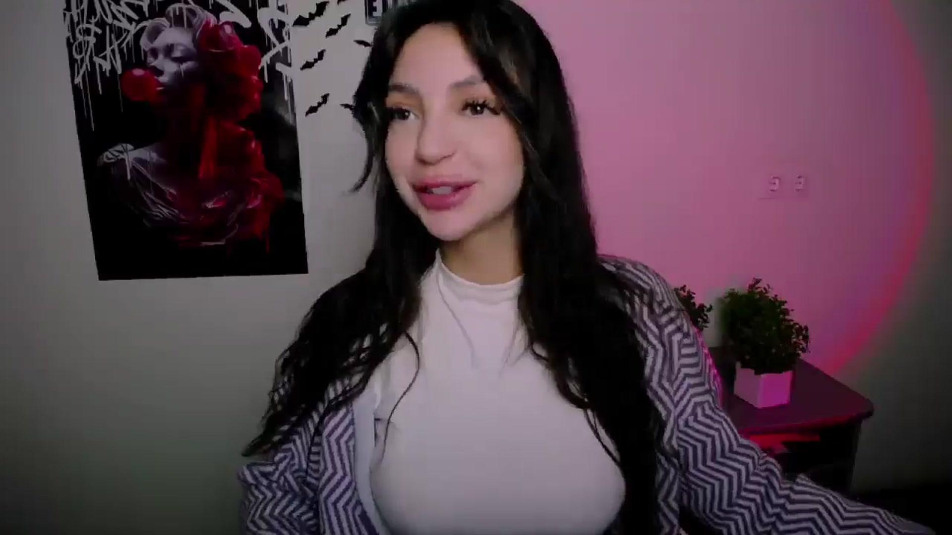 Gallery image thumbnail from Lexi_Jos's myfreecams stream on, 04/29/2025, 17:30 image 19 of 20