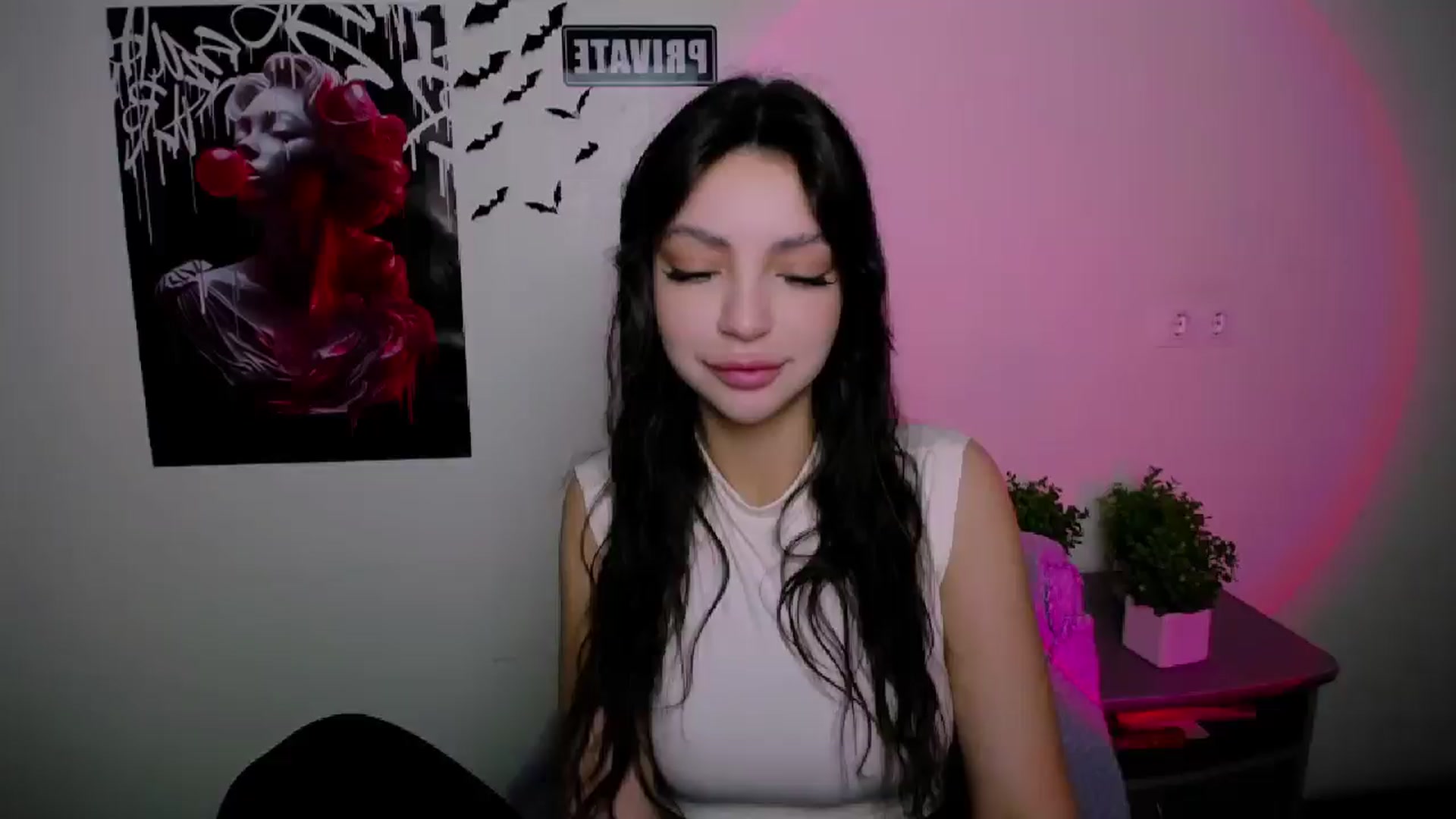 Gallery image thumbnail from Lexi_Jos's myfreecams stream on, 04/29/2025, 18:14 image 1 of 20