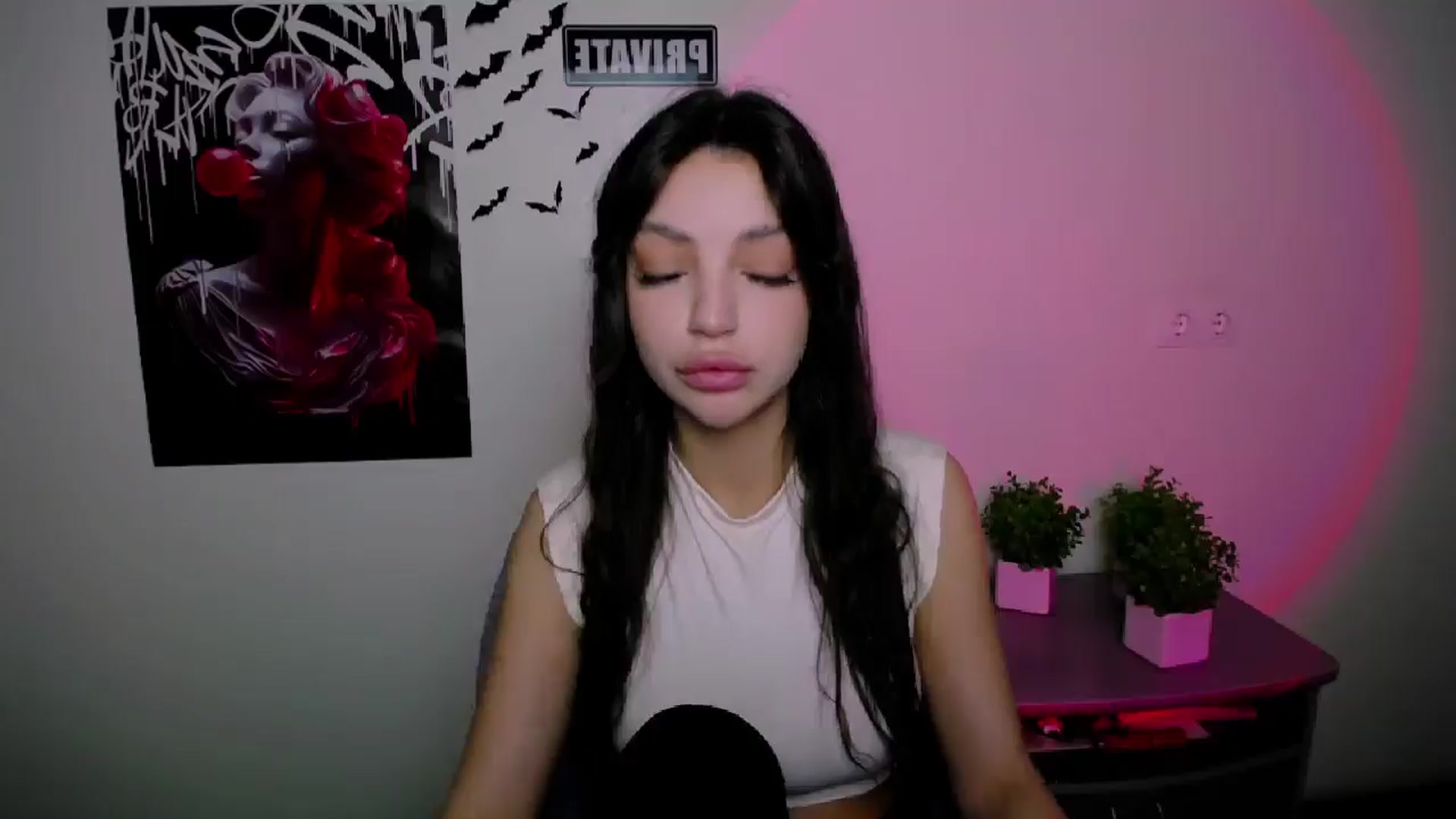 Gallery image thumbnail from Lexi_Jos's myfreecams stream on, 04/29/2025, 18:14 image 17 of 20