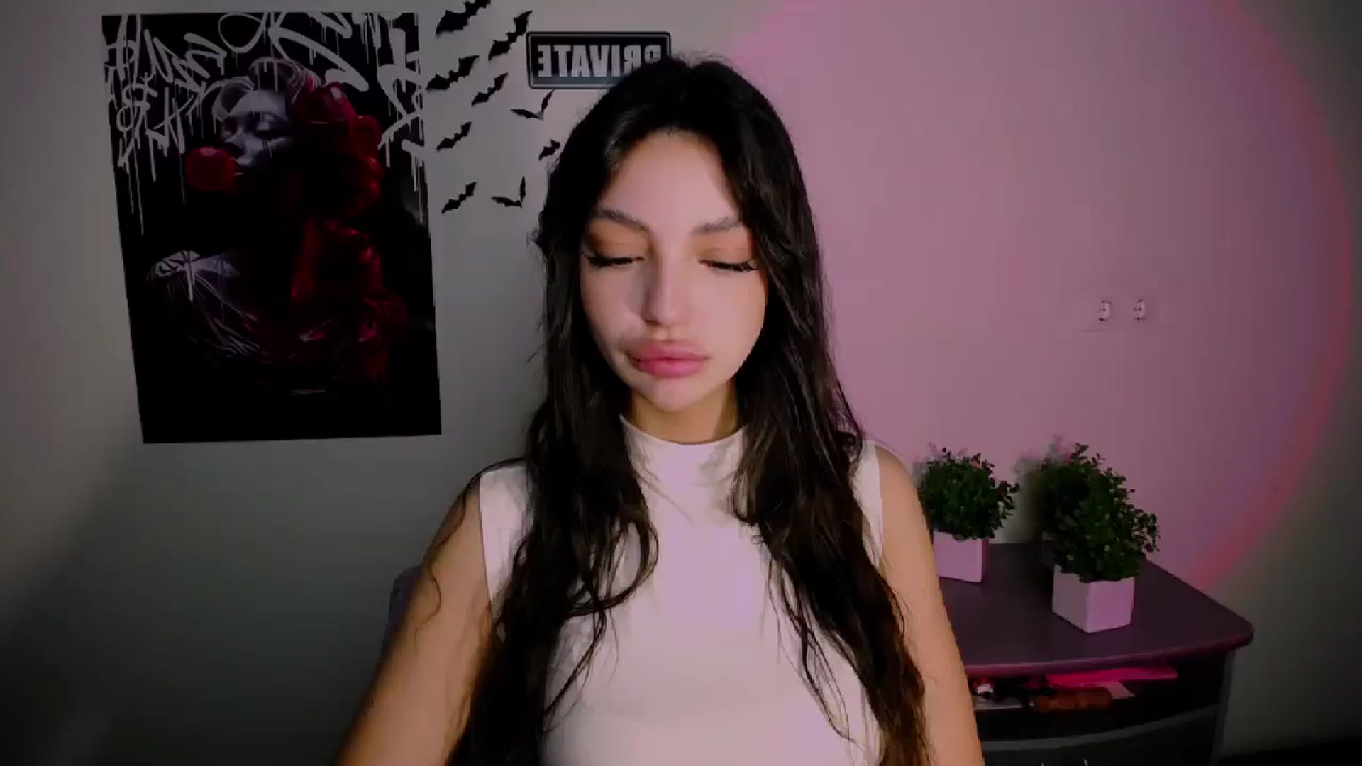 Gallery image thumbnail from Lexi_Jos's myfreecams stream on, 04/29/2025, 19:01 image 9 of 20