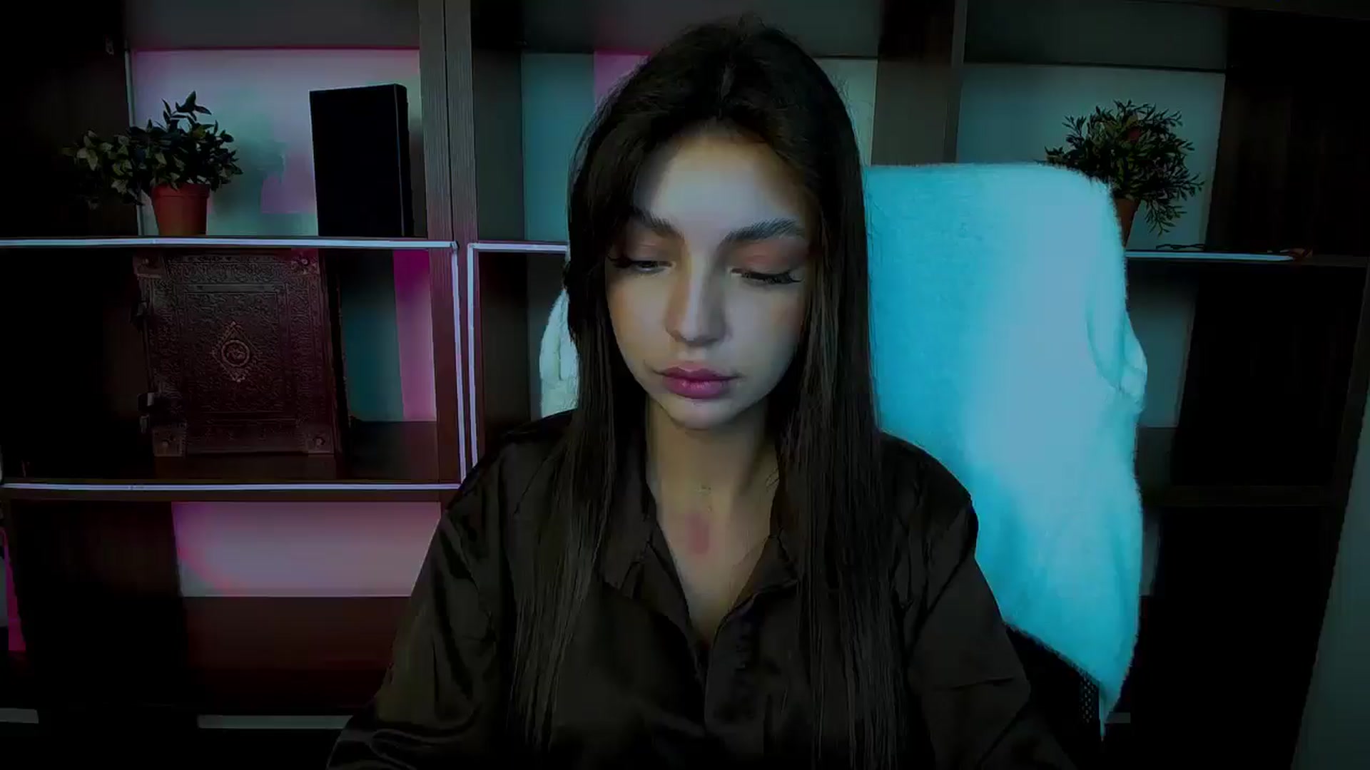 Gallery image thumbnail from Lexi_Jos's myfreecams stream on, 05/01/2025, 17:03 image 4 of 20