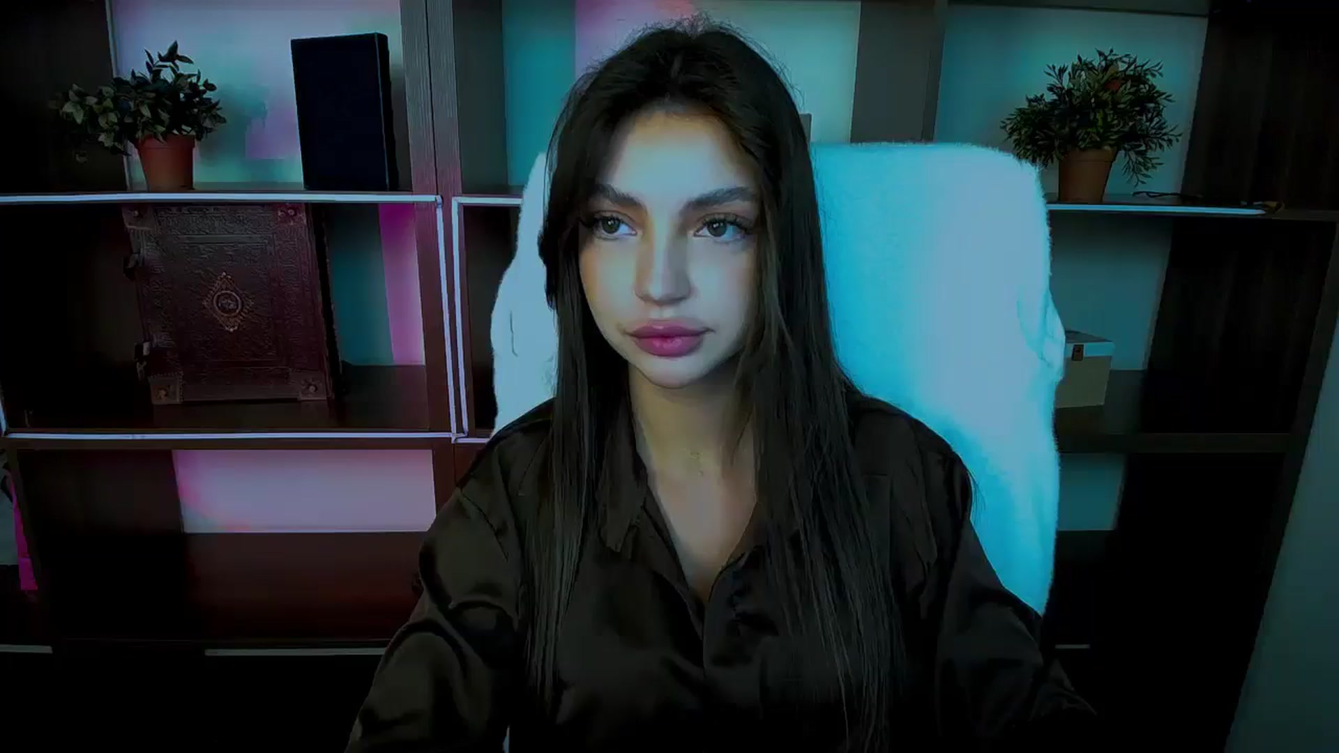 Gallery image thumbnail from Lexi_Jos's myfreecams stream on, 05/01/2025, 17:03 image 1 of 20