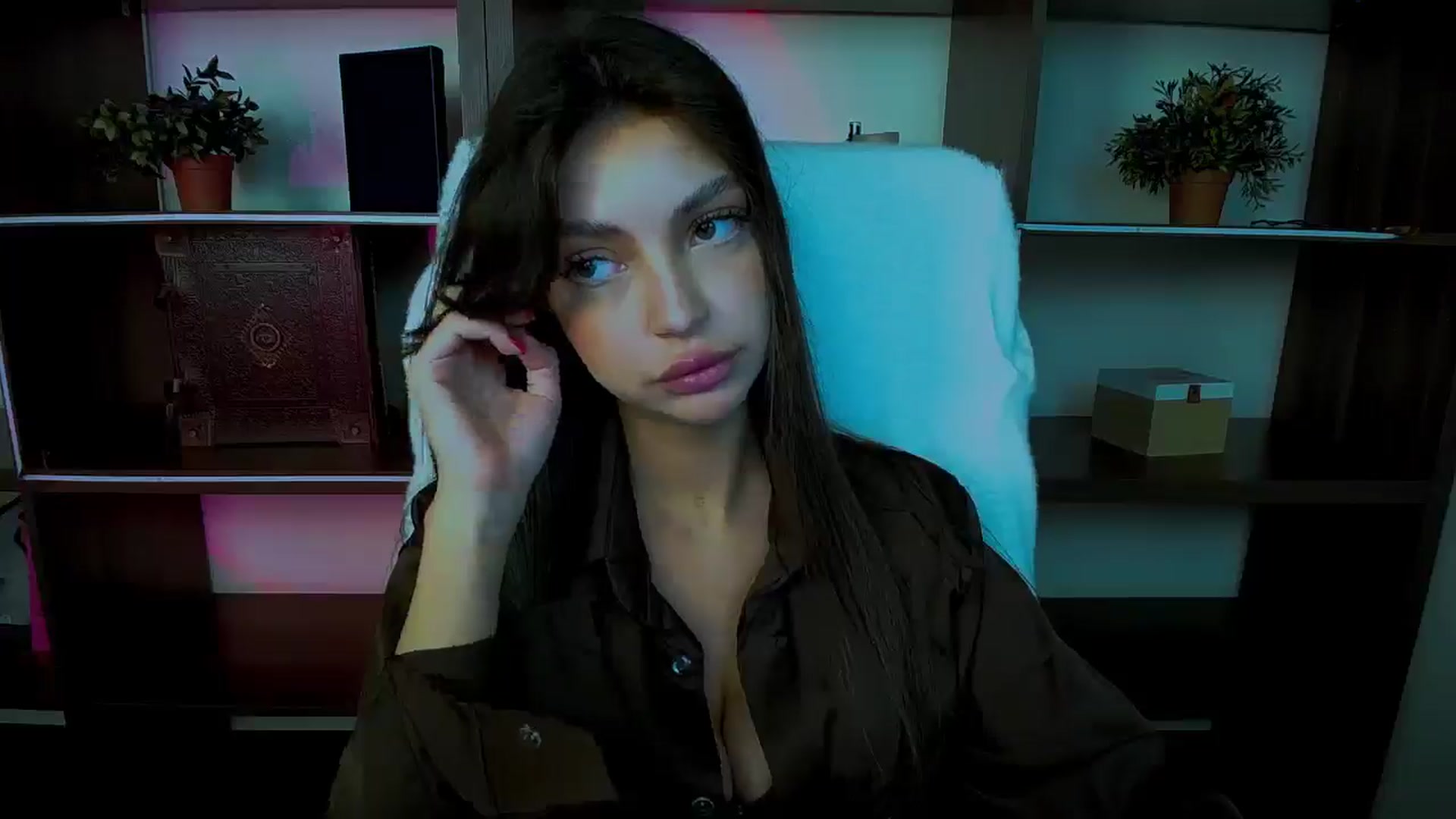 Gallery image thumbnail from Lexi_Jos's myfreecams stream on, 05/01/2025, 18:43 image 7 of 20