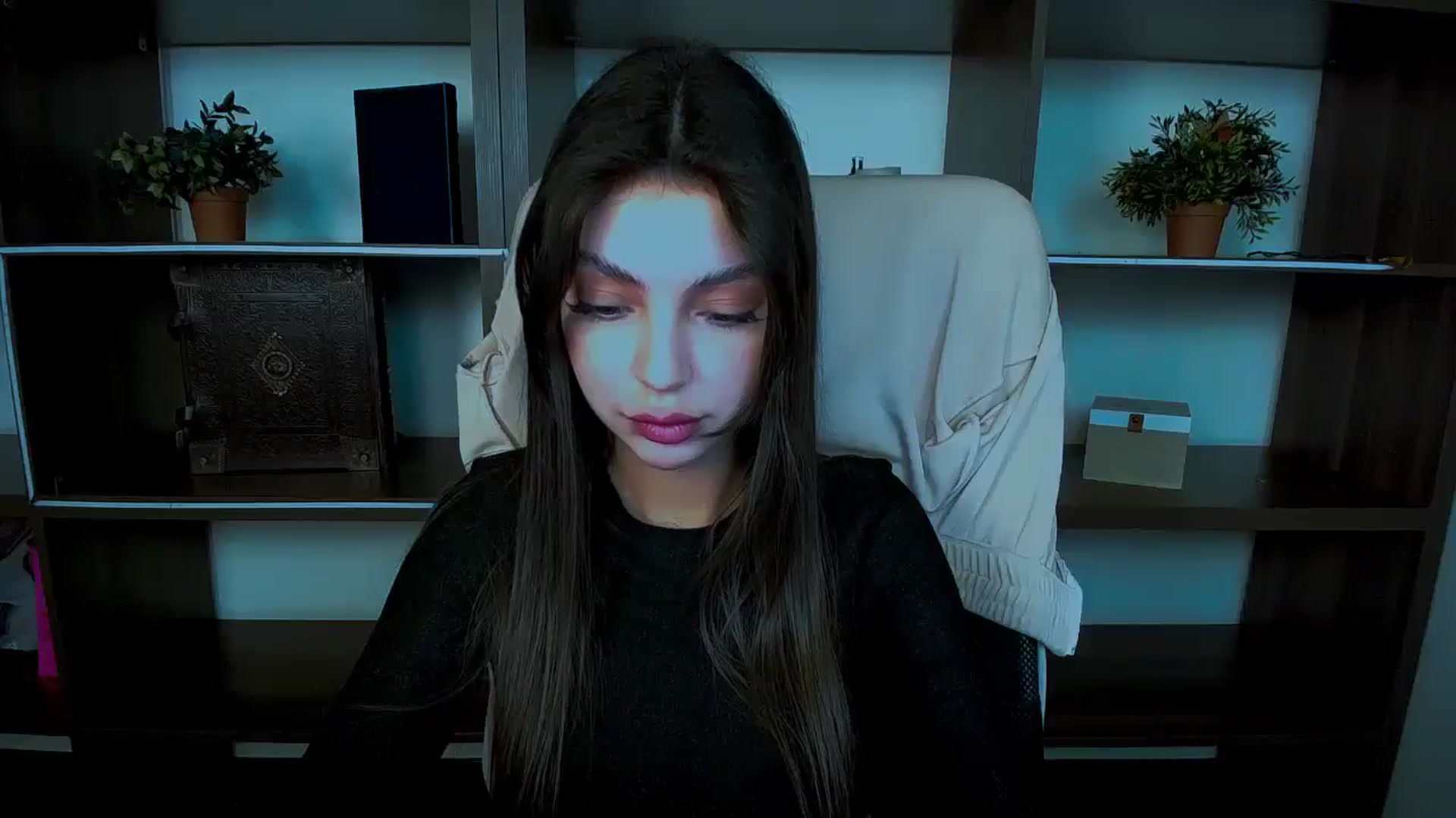 Gallery image thumbnail from Lexi_Jos's myfreecams stream on, 05/03/2025, 17:52 image 3 of 20