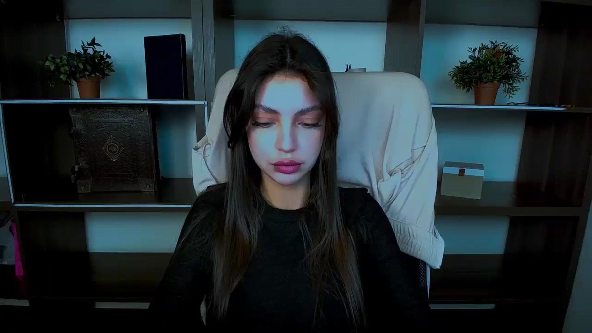 Gallery image thumbnail from Lexi_Jos's myfreecams stream on, 05/03/2025, 17:52 image 8 of 20