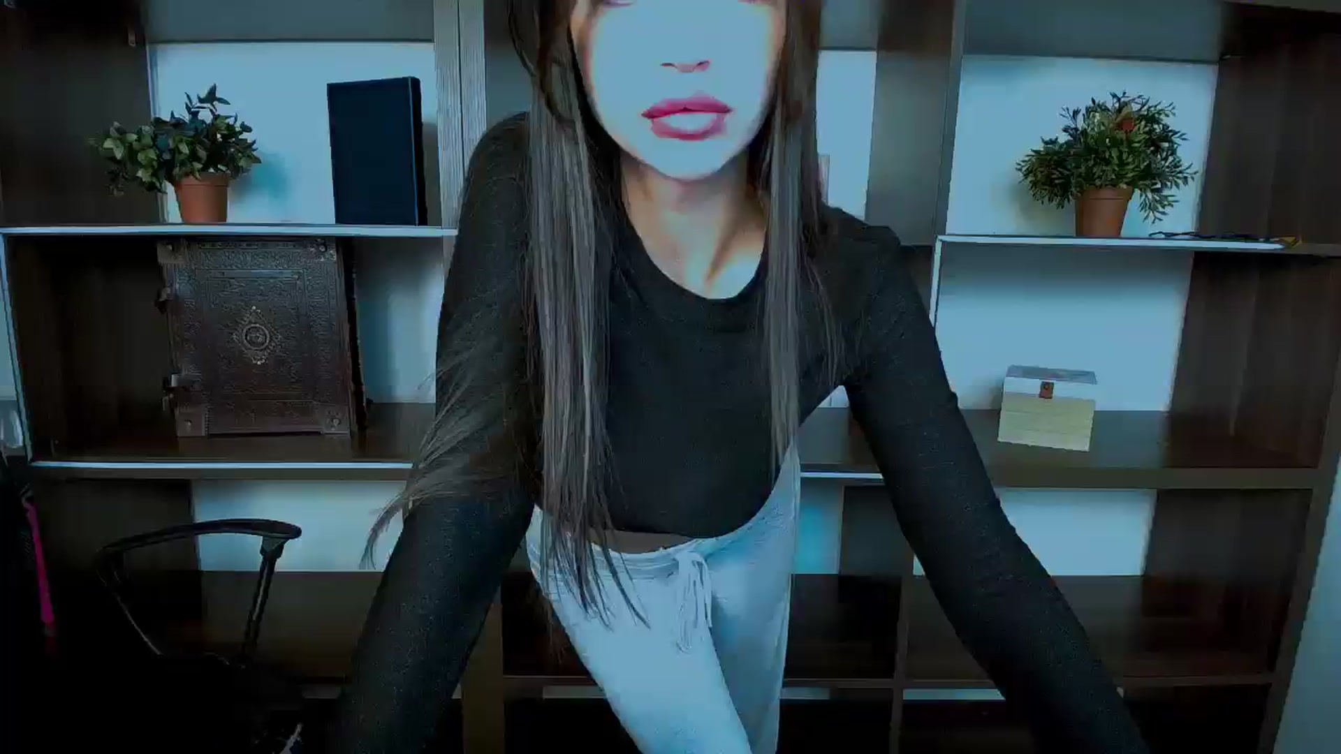 Gallery image thumbnail from Lexi_Jos's myfreecams stream on, 05/03/2025, 17:52 image 19 of 20