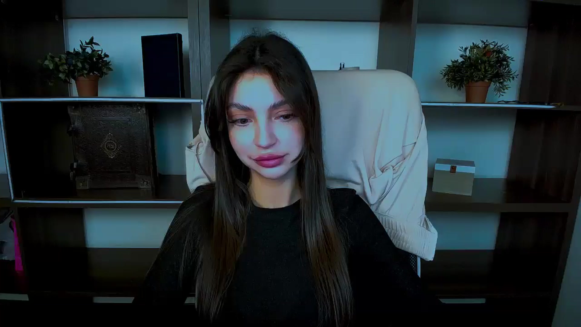 Gallery image thumbnail from Lexi_Jos's myfreecams stream on, 05/03/2025, 17:52 image 12 of 20