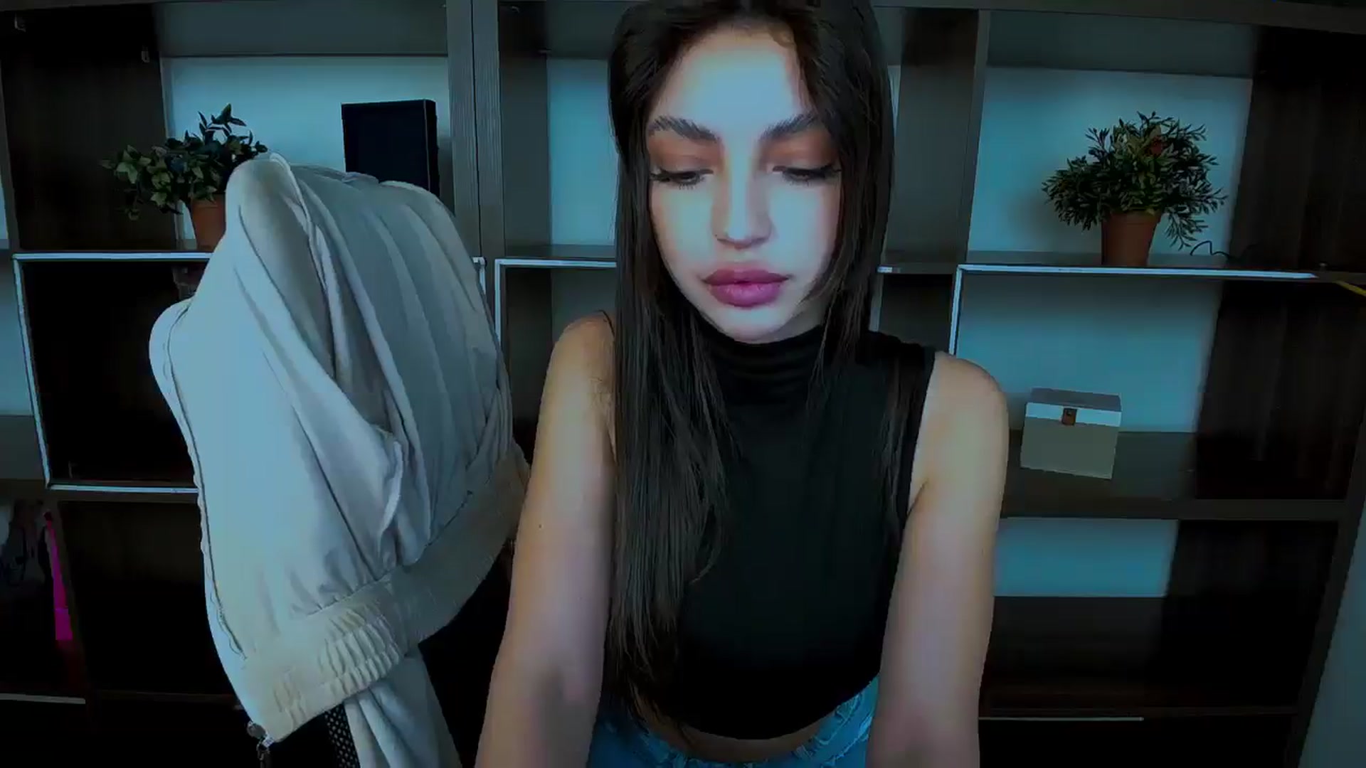 Gallery image thumbnail from Lexi_Jos's myfreecams stream on, 05/04/2025, 14:01 image 17 of 20