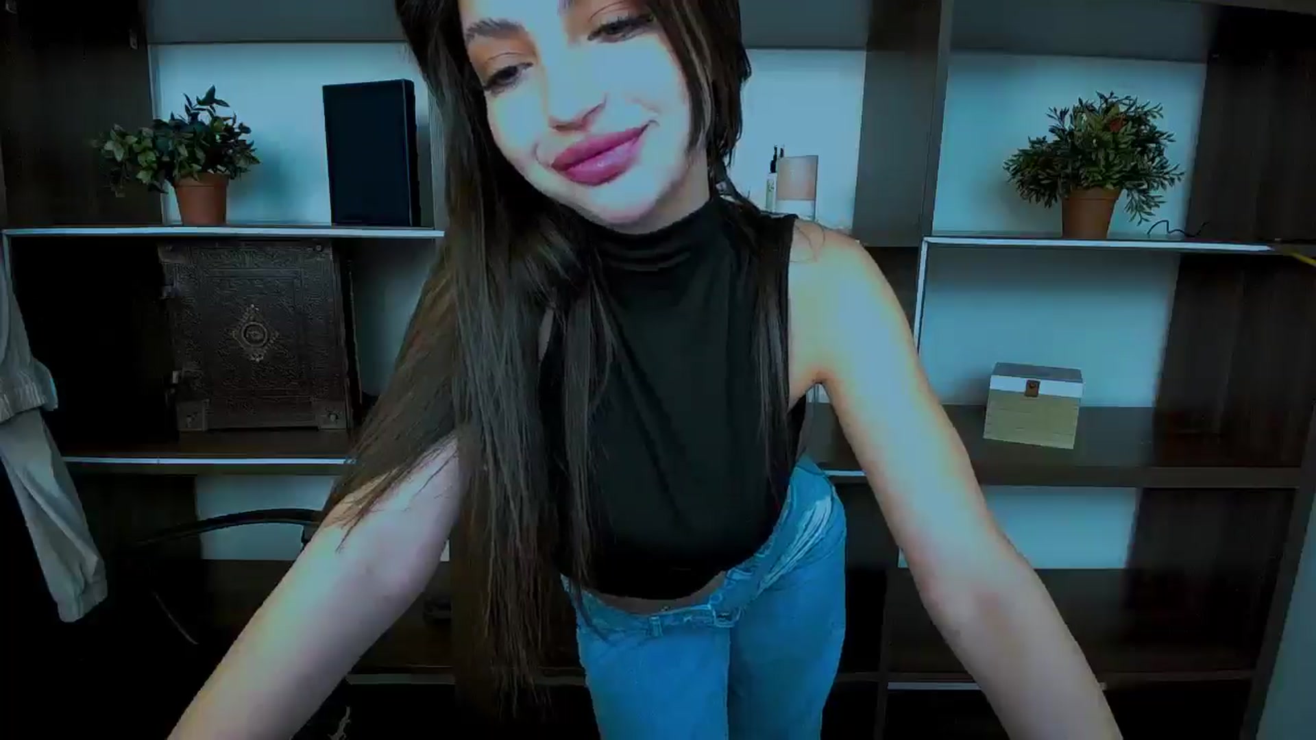 Gallery image thumbnail from Lexi_Jos's myfreecams stream on, 05/04/2025, 14:01 image 9 of 20