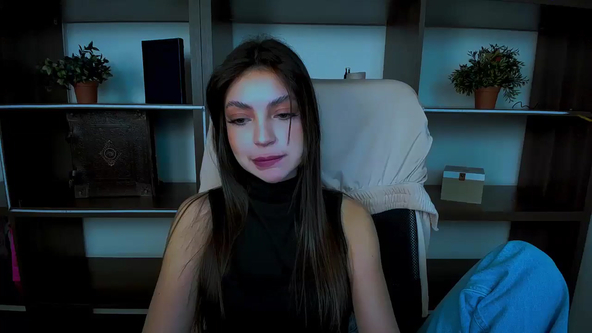 Gallery image thumbnail from Lexi_Jos's myfreecams stream on, 05/04/2025, 16:54 image 7 of 20