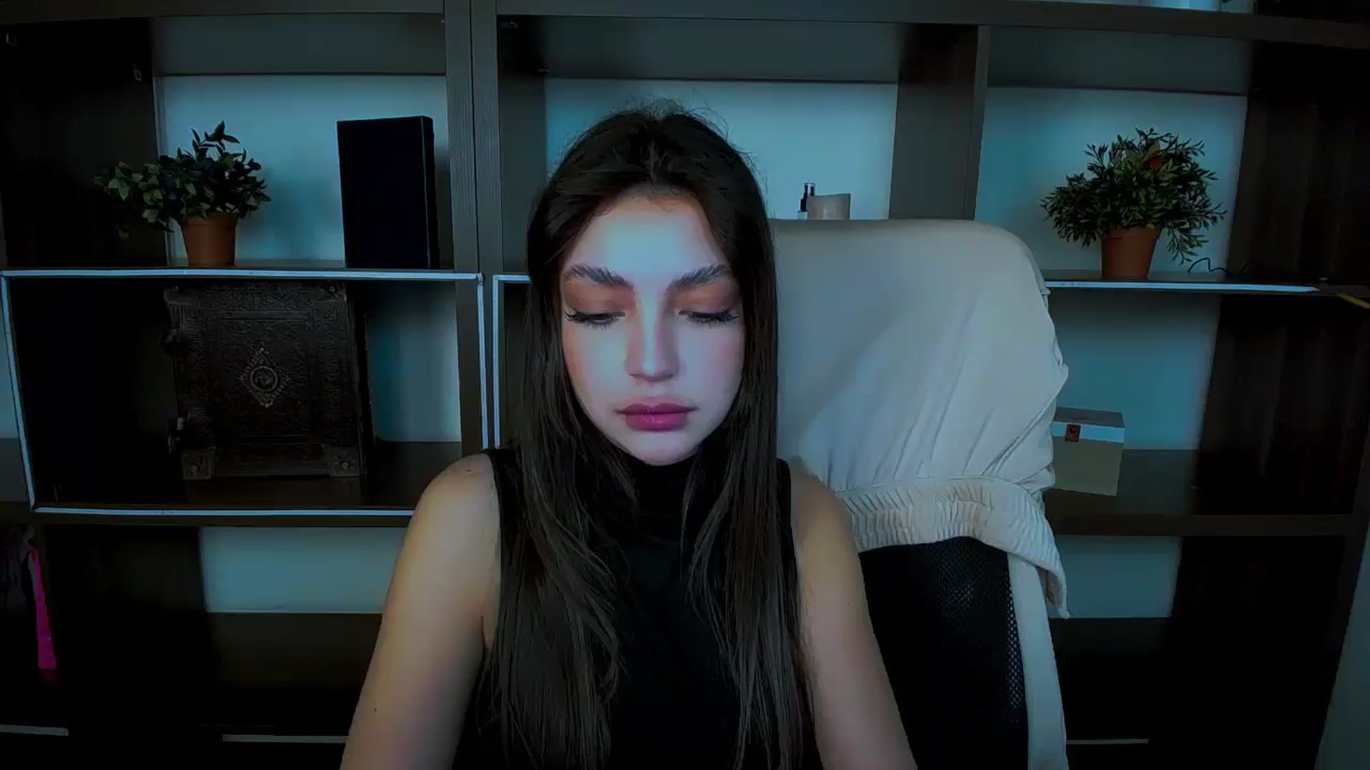 Gallery image thumbnail from Lexi_Jos's myfreecams stream on, 05/04/2025, 17:37 image 17 of 20