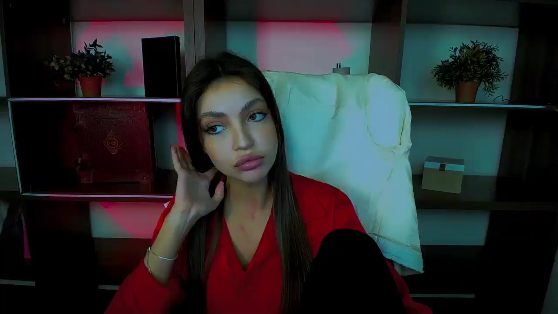 Gallery image thumbnail from Lexi_Jos's myfreecams stream on, 05/05/2025, 17:54 image 12 of 20
