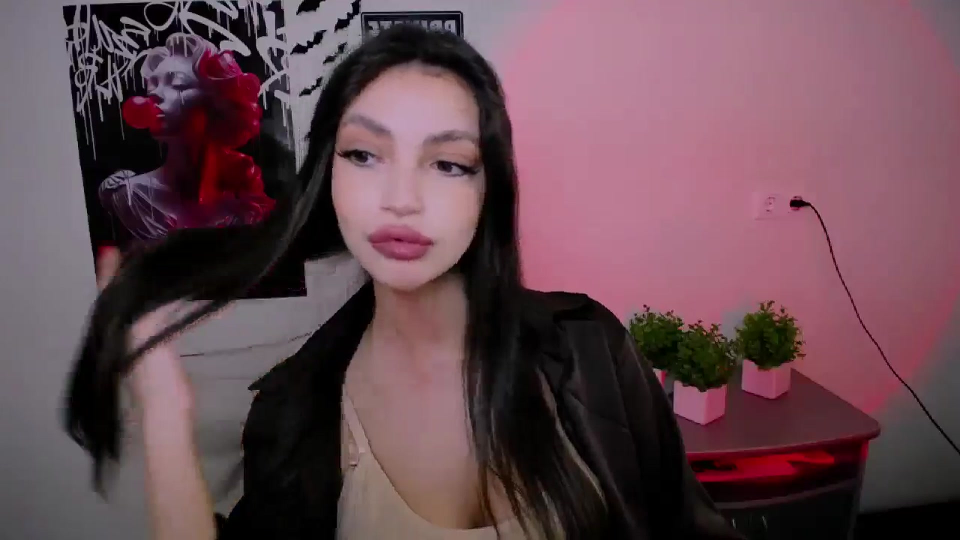Gallery image thumbnail from Lexi_Jos's myfreecams stream on, 05/07/2025, 11:22 image 4 of 20