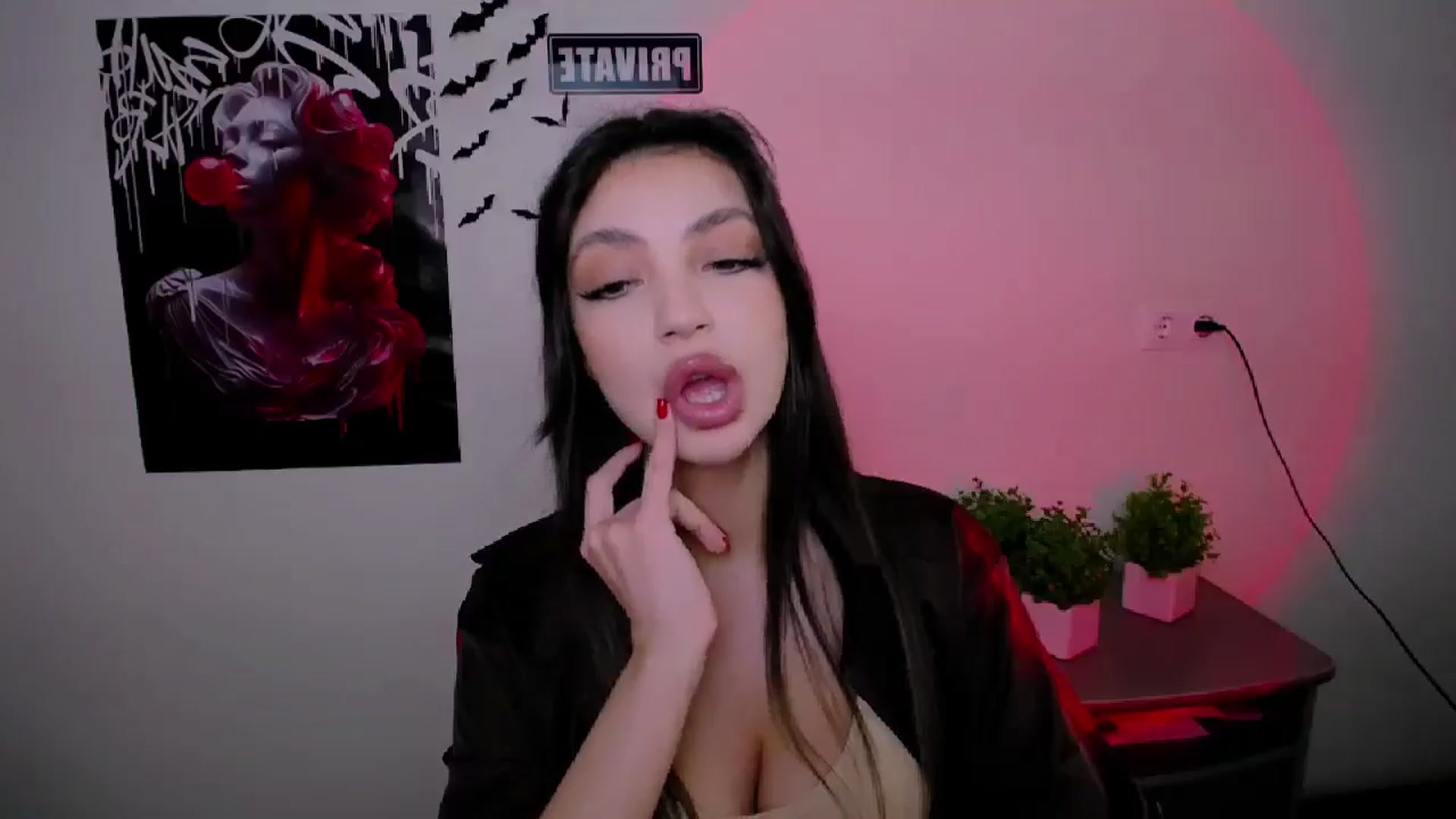 Gallery image thumbnail from Lexi_Jos's myfreecams stream on, 05/07/2025, 13:22 image 2 of 20