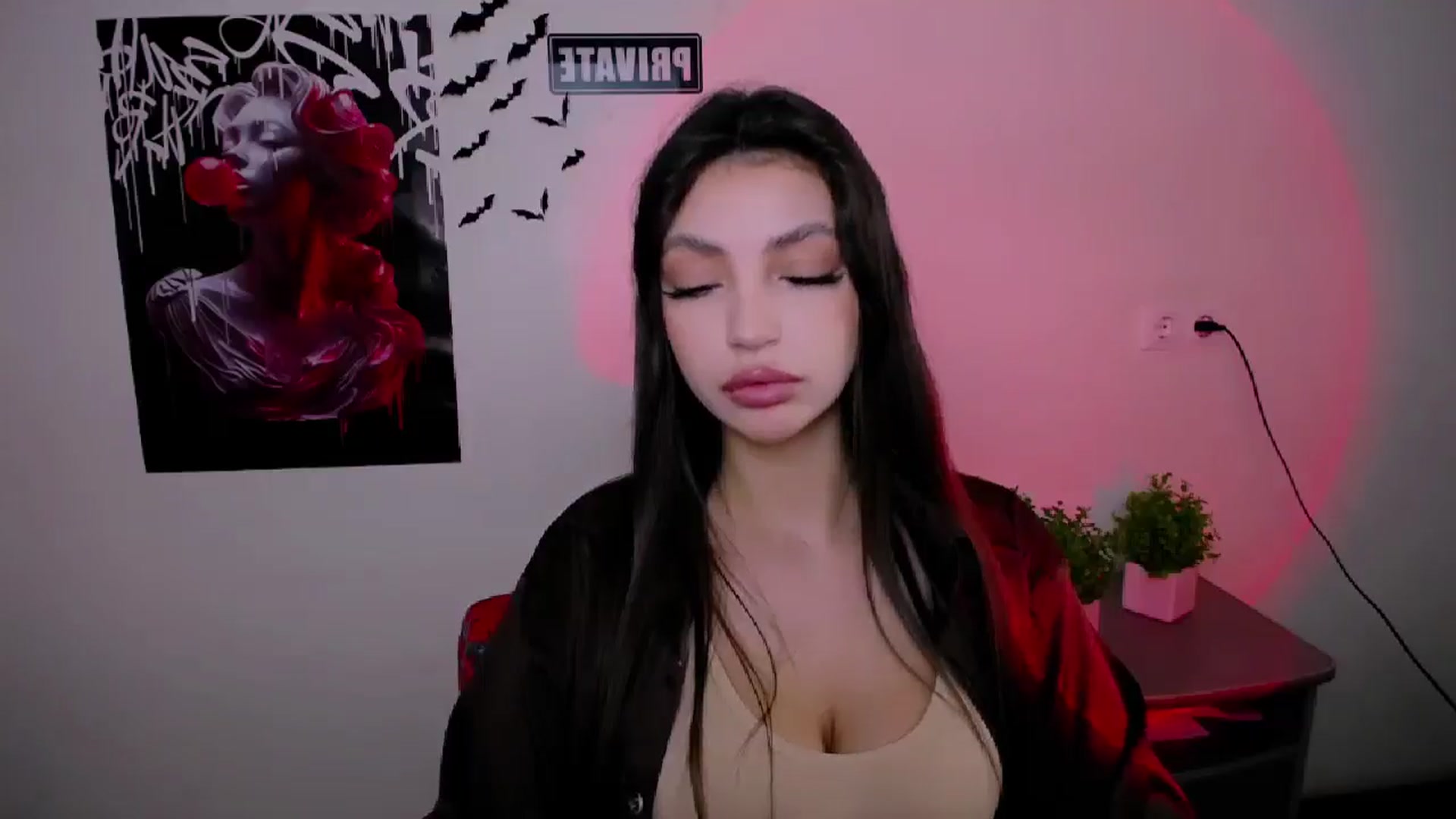 Gallery image thumbnail from Lexi_Jos's myfreecams stream on, 05/07/2025, 13:22 image 16 of 20