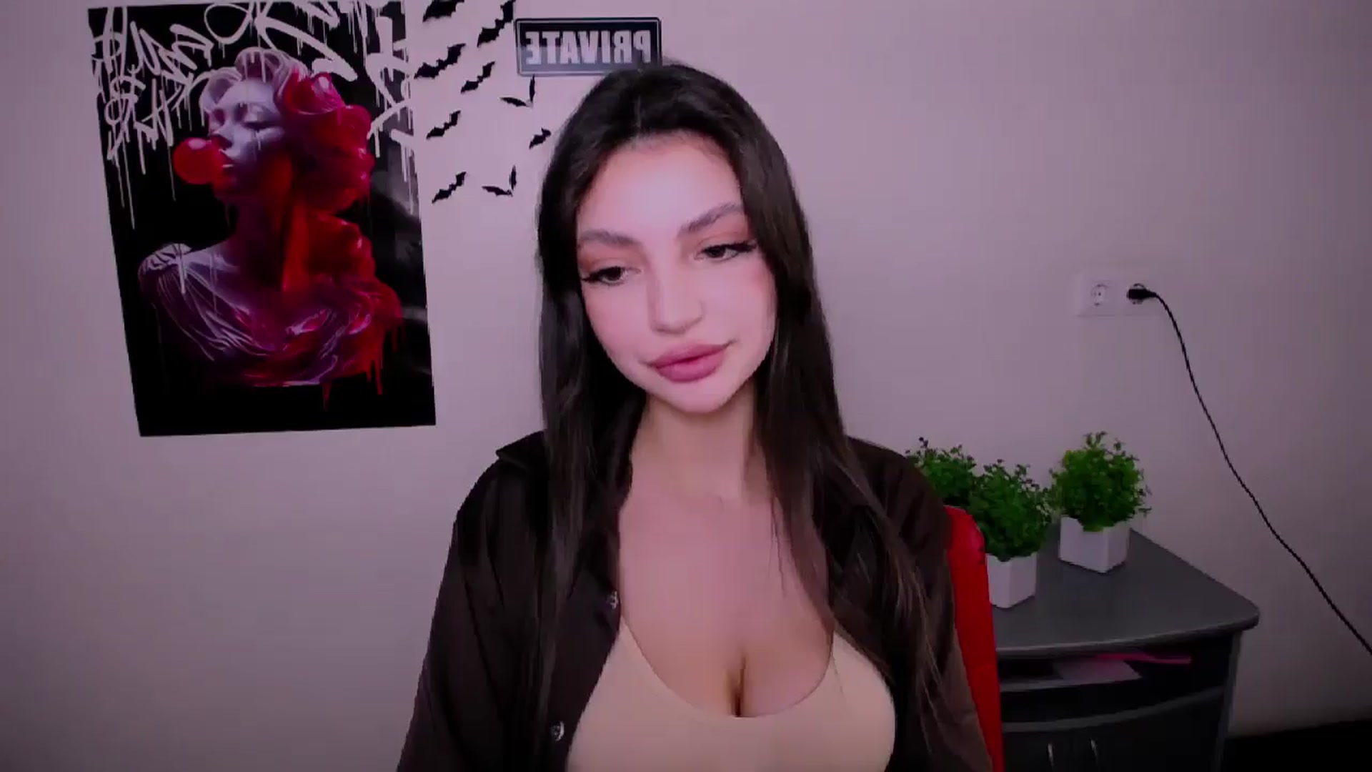 Gallery image thumbnail from Lexi_Jos's myfreecams stream on, 05/07/2025, 14:56 image 6 of 20
