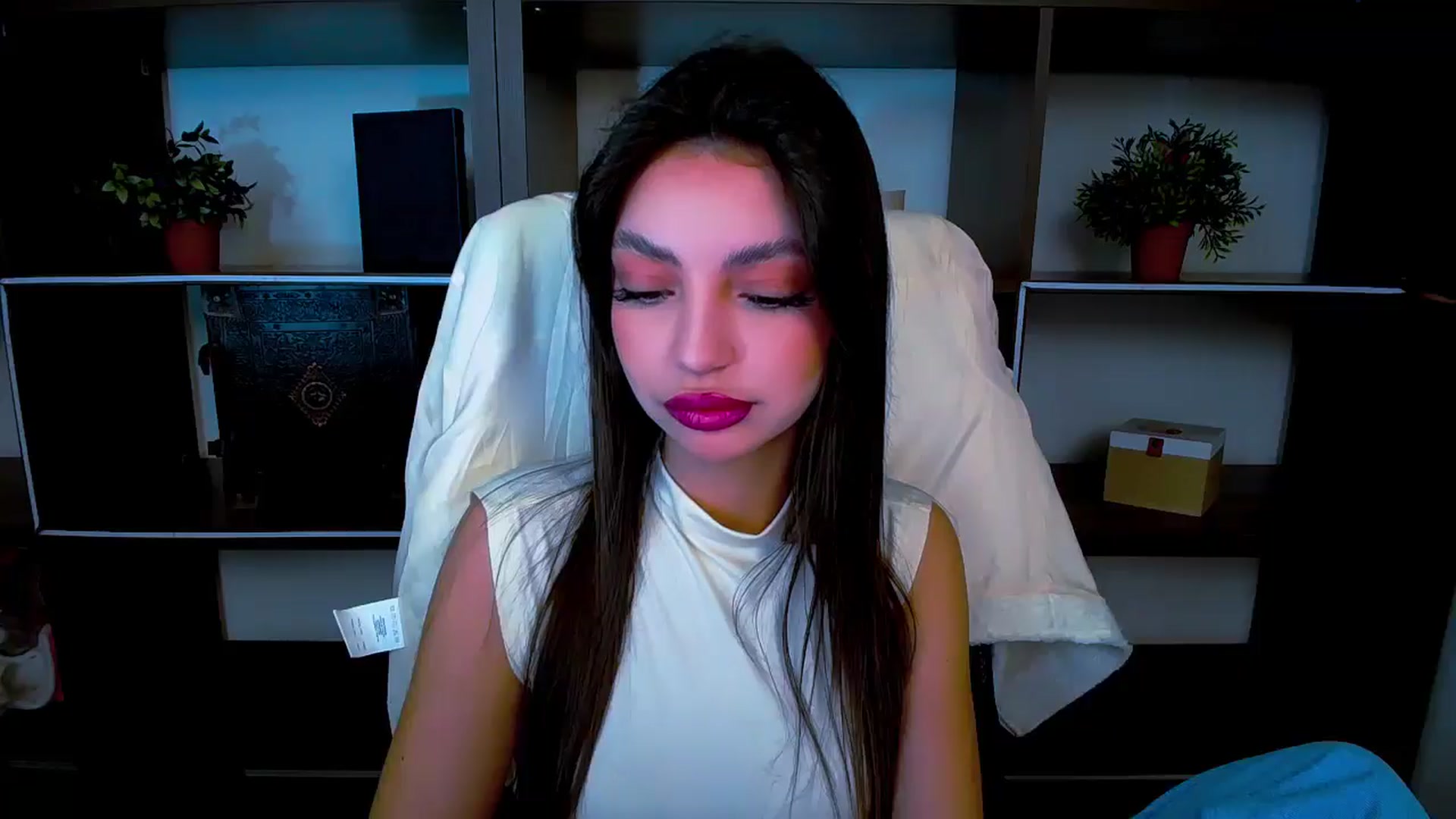 Gallery image thumbnail from Lexi_Jos's myfreecams stream on, 05/10/2025, 13:29 image 7 of 20