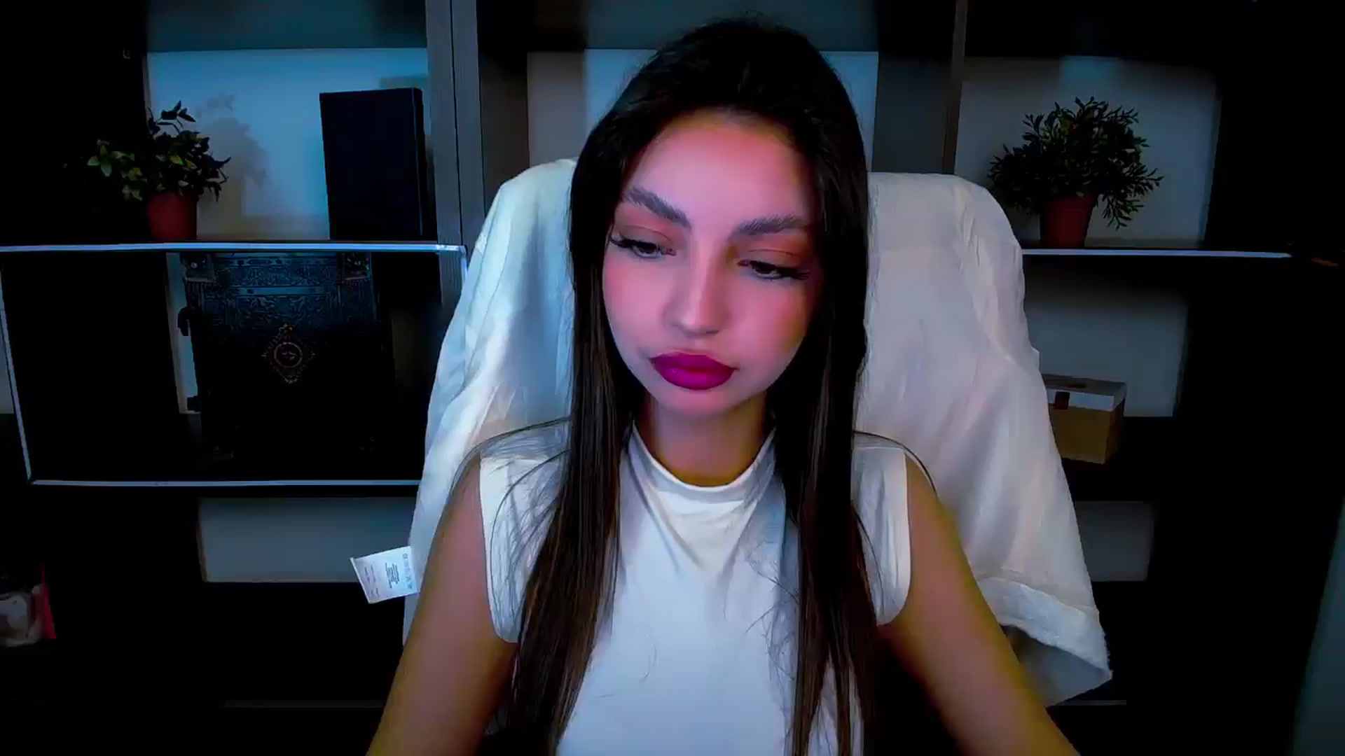 Gallery image thumbnail from Lexi_Jos's myfreecams stream on, 05/10/2025, 15:08 image 1 of 20