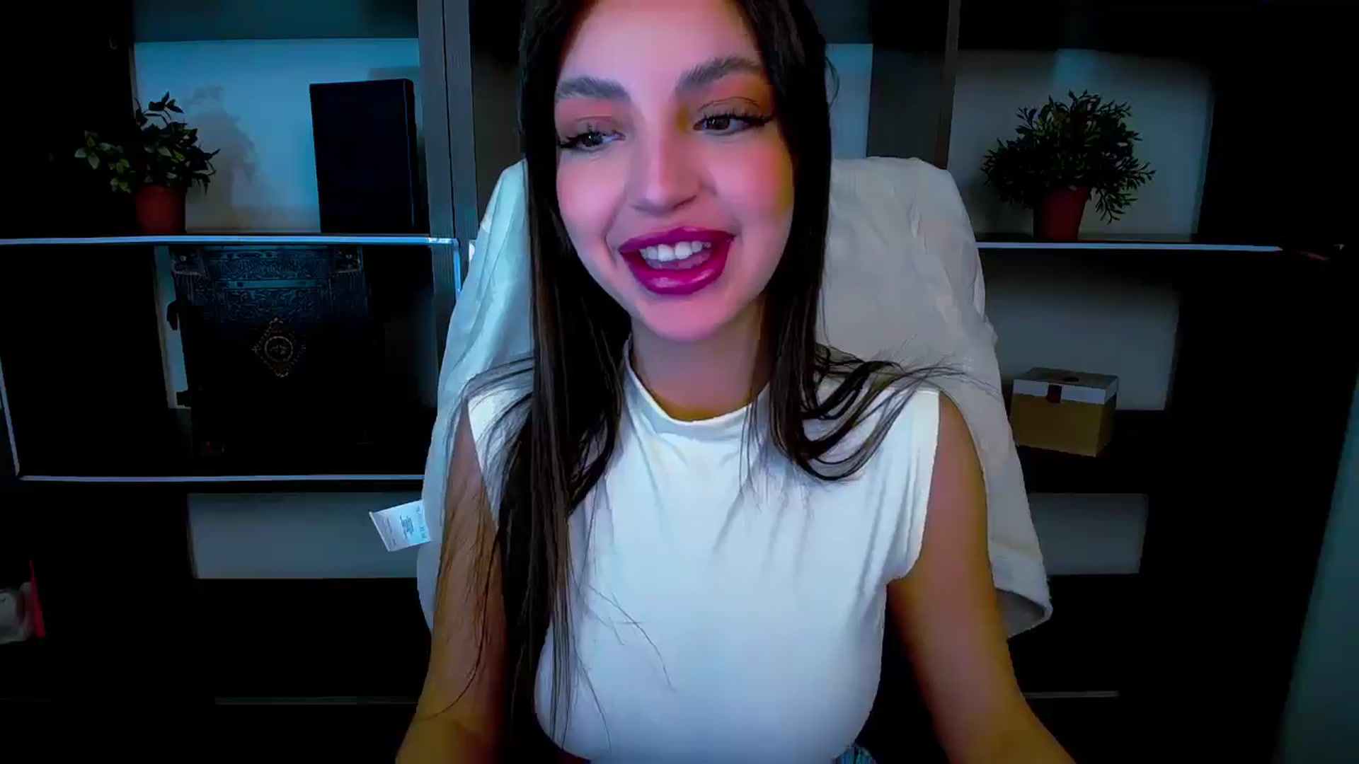 Gallery image thumbnail from Lexi_Jos's myfreecams stream on, 05/10/2025, 15:08 image 17 of 20