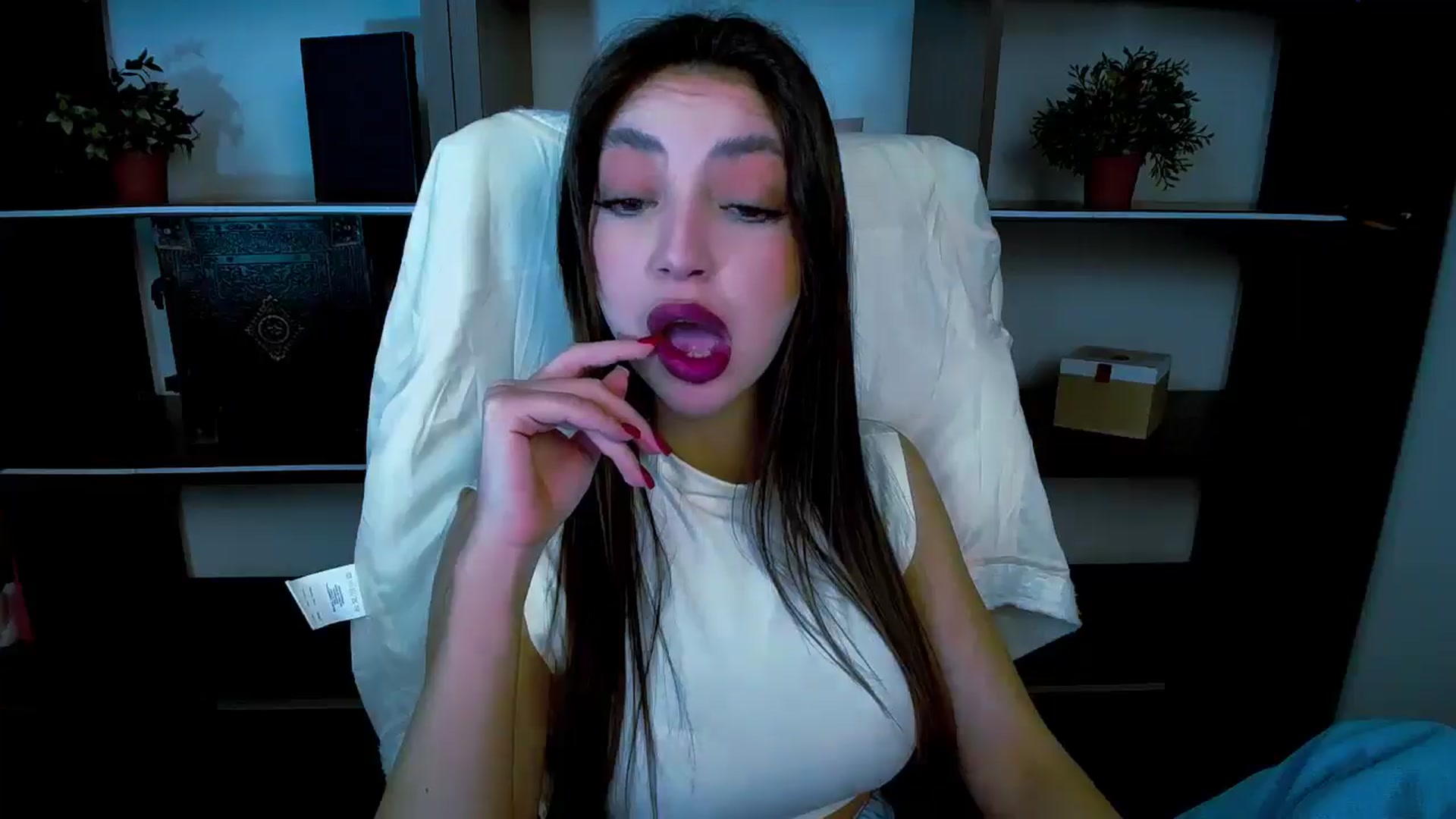 Gallery image thumbnail from Lexi_Jos's myfreecams stream on, 05/10/2025, 16:42 image 12 of 20