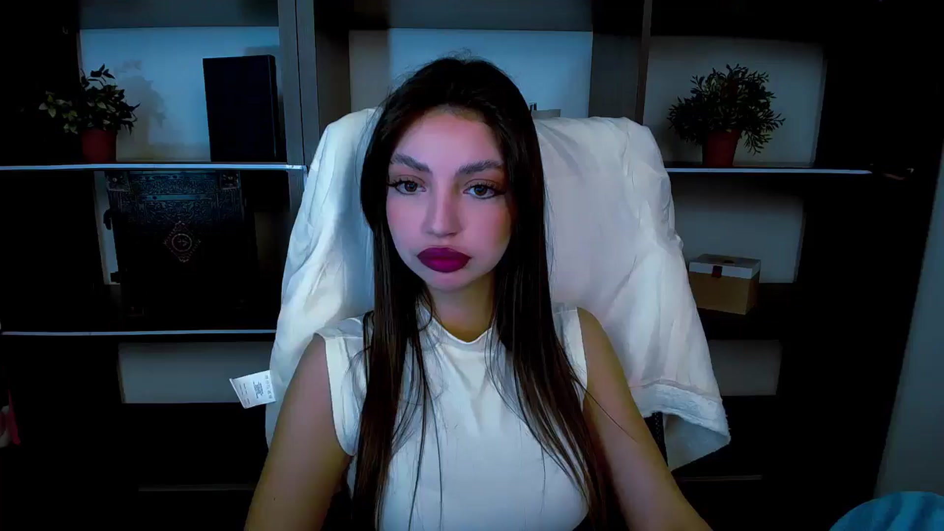 Gallery image thumbnail from Lexi_Jos's myfreecams stream on, 05/10/2025, 16:42 image 6 of 20