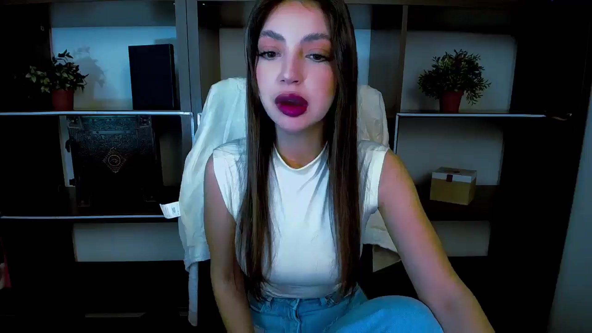 Gallery image thumbnail from Lexi_Jos's myfreecams stream on, 05/10/2025, 16:42 image 18 of 20