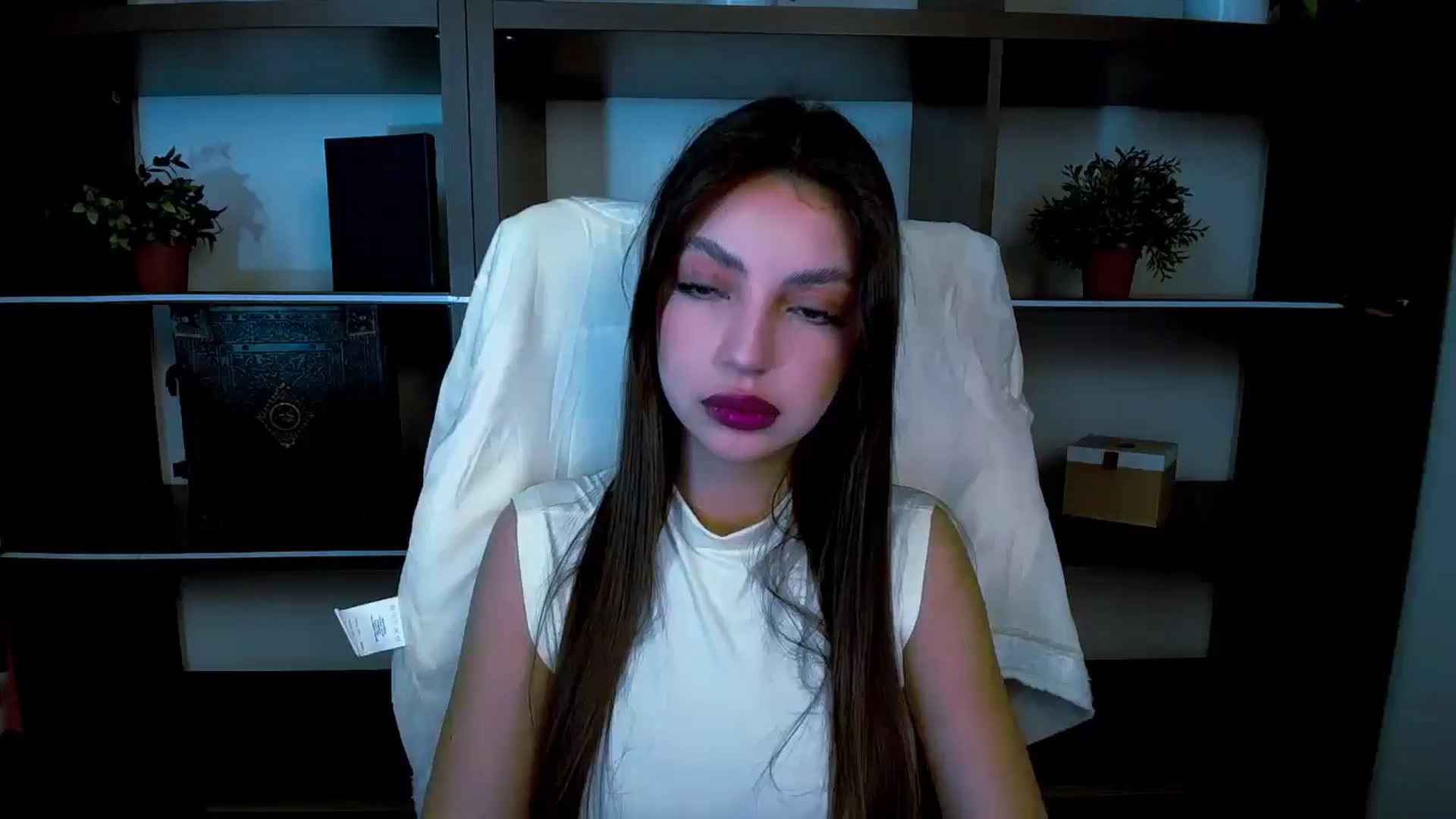 Gallery image thumbnail from Lexi_Jos's myfreecams stream on, 05/10/2025, 17:23 image 8 of 20