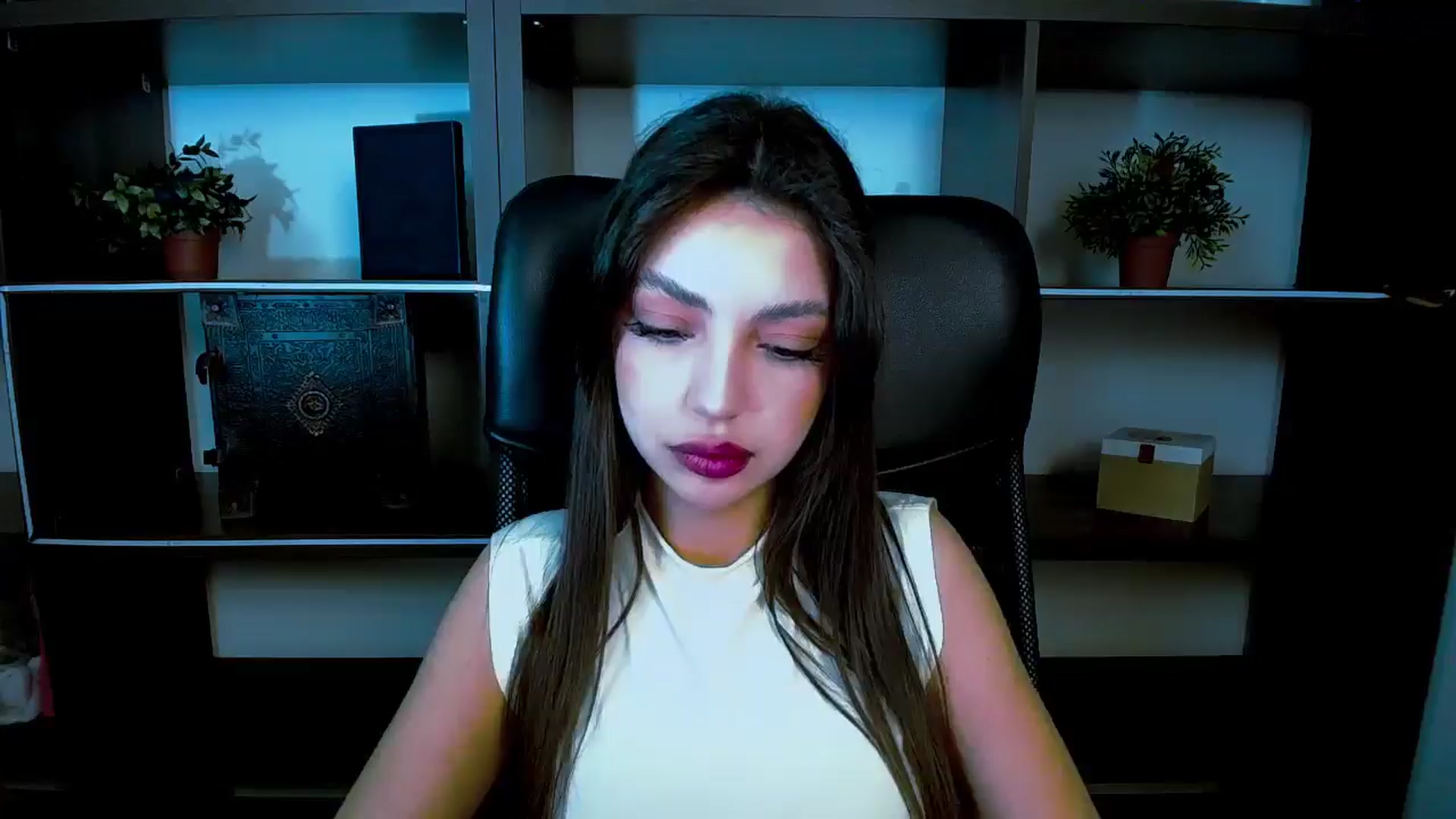 Gallery image thumbnail from Lexi_Jos's myfreecams stream on, 05/10/2025, 18:18 image 13 of 20