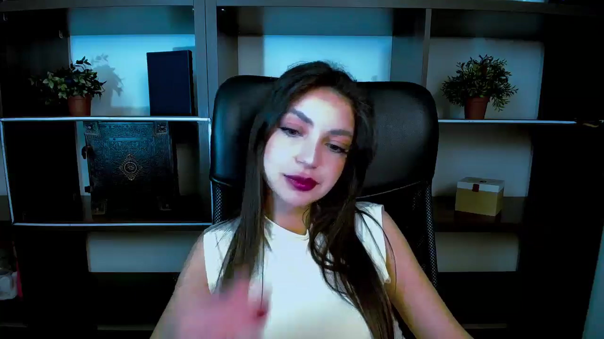 Gallery image thumbnail from Lexi_Jos's myfreecams stream on, 05/10/2025, 18:18 image 17 of 20