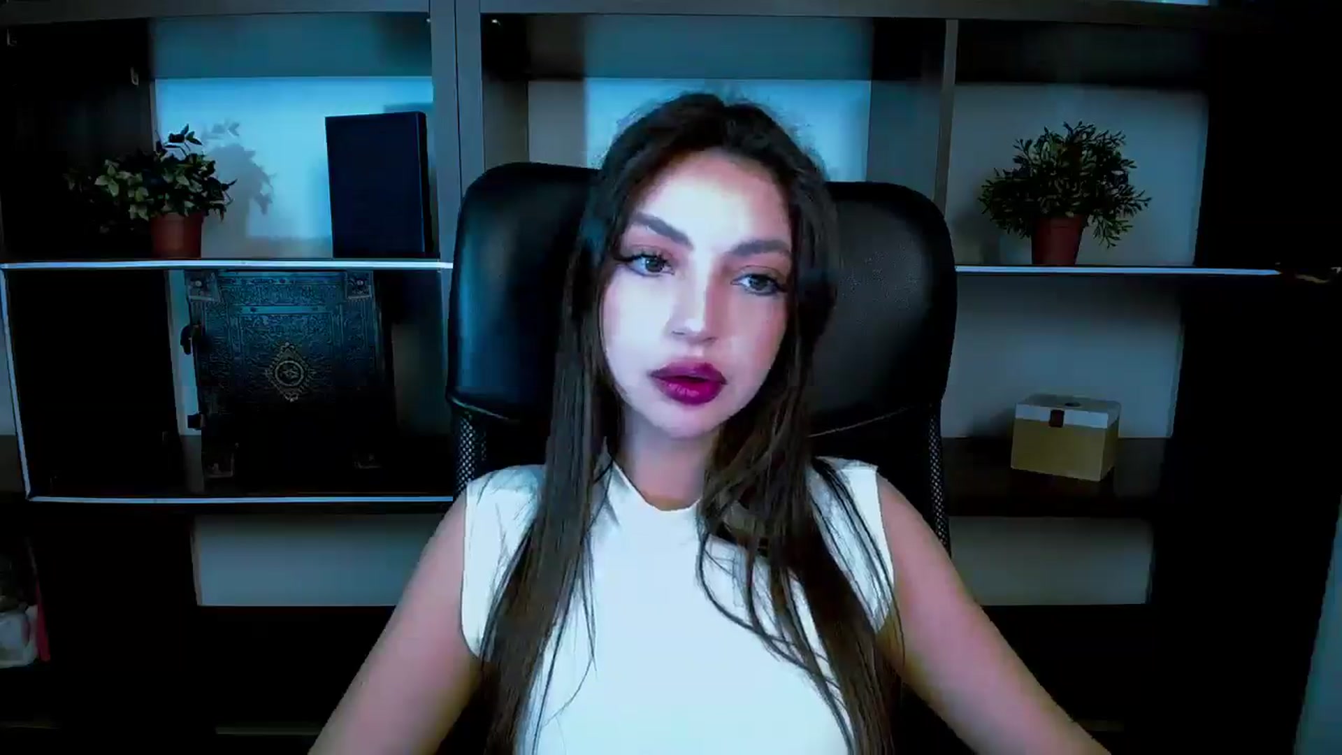 Gallery image thumbnail from Lexi_Jos's myfreecams stream on, 05/10/2025, 18:18 image 12 of 20