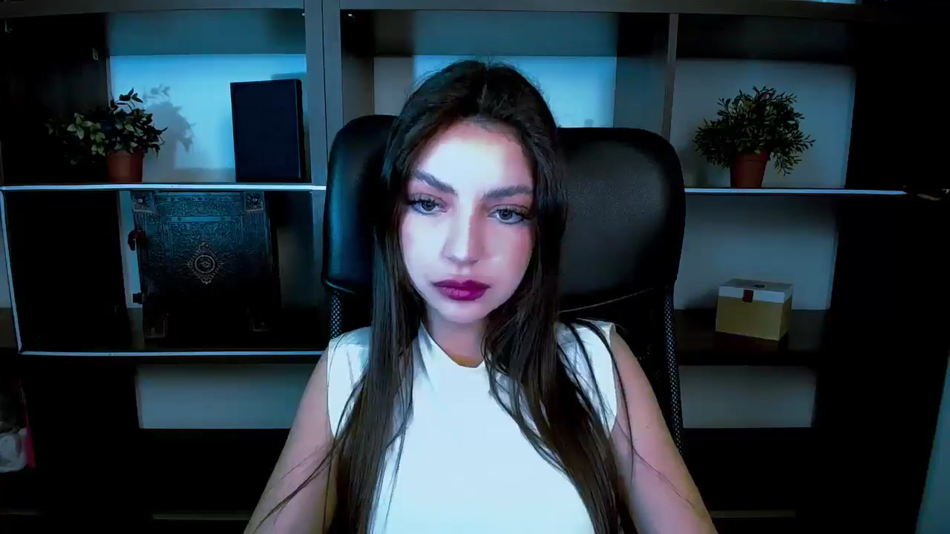 Gallery image thumbnail from Lexi_Jos's myfreecams stream on, 05/10/2025, 18:18 image 10 of 20